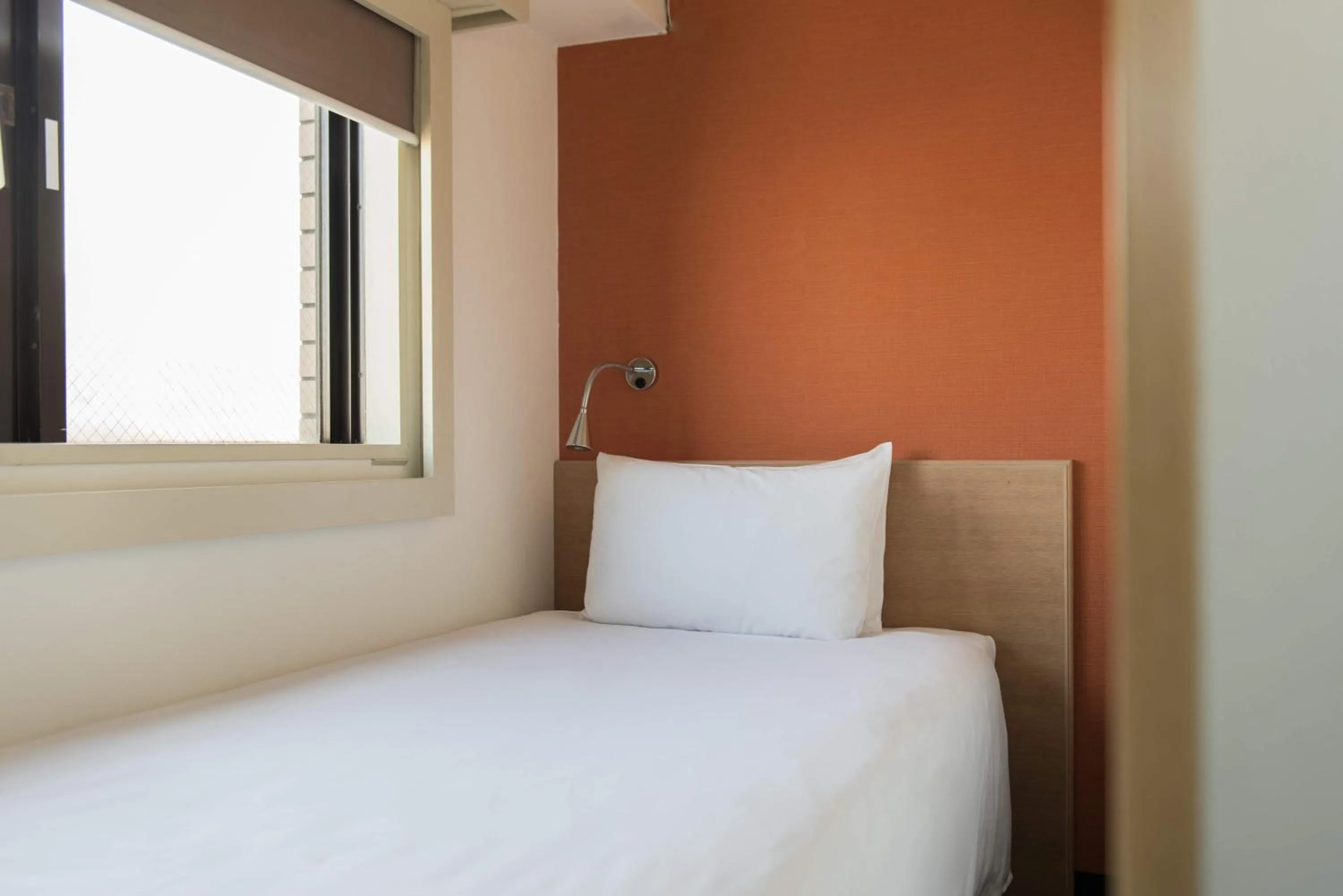 Bedroom, Bed in the b sangenjaya