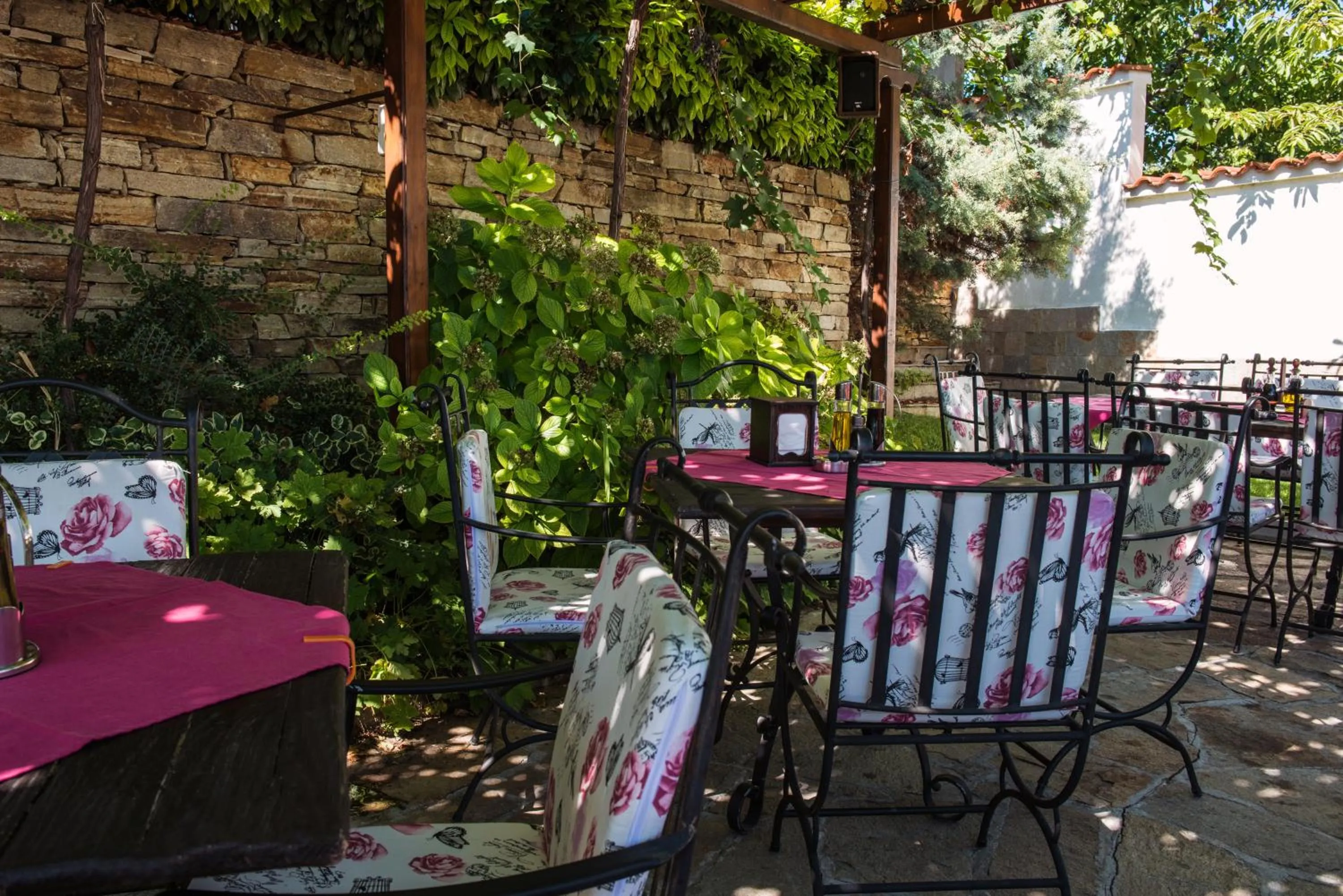 Patio in Chiflika Family Hotel