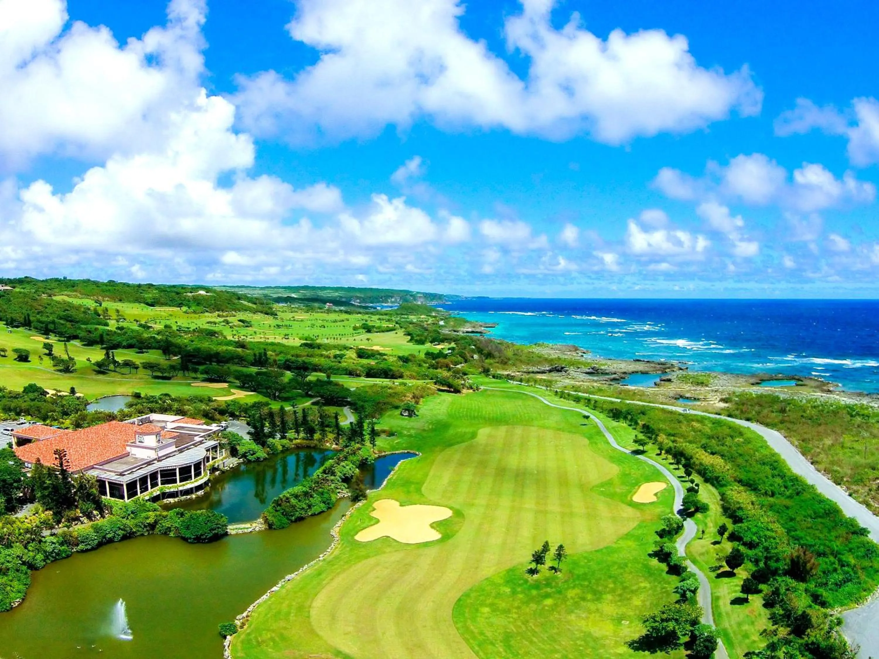 Golfcourse in Hotel Shigira Mirage