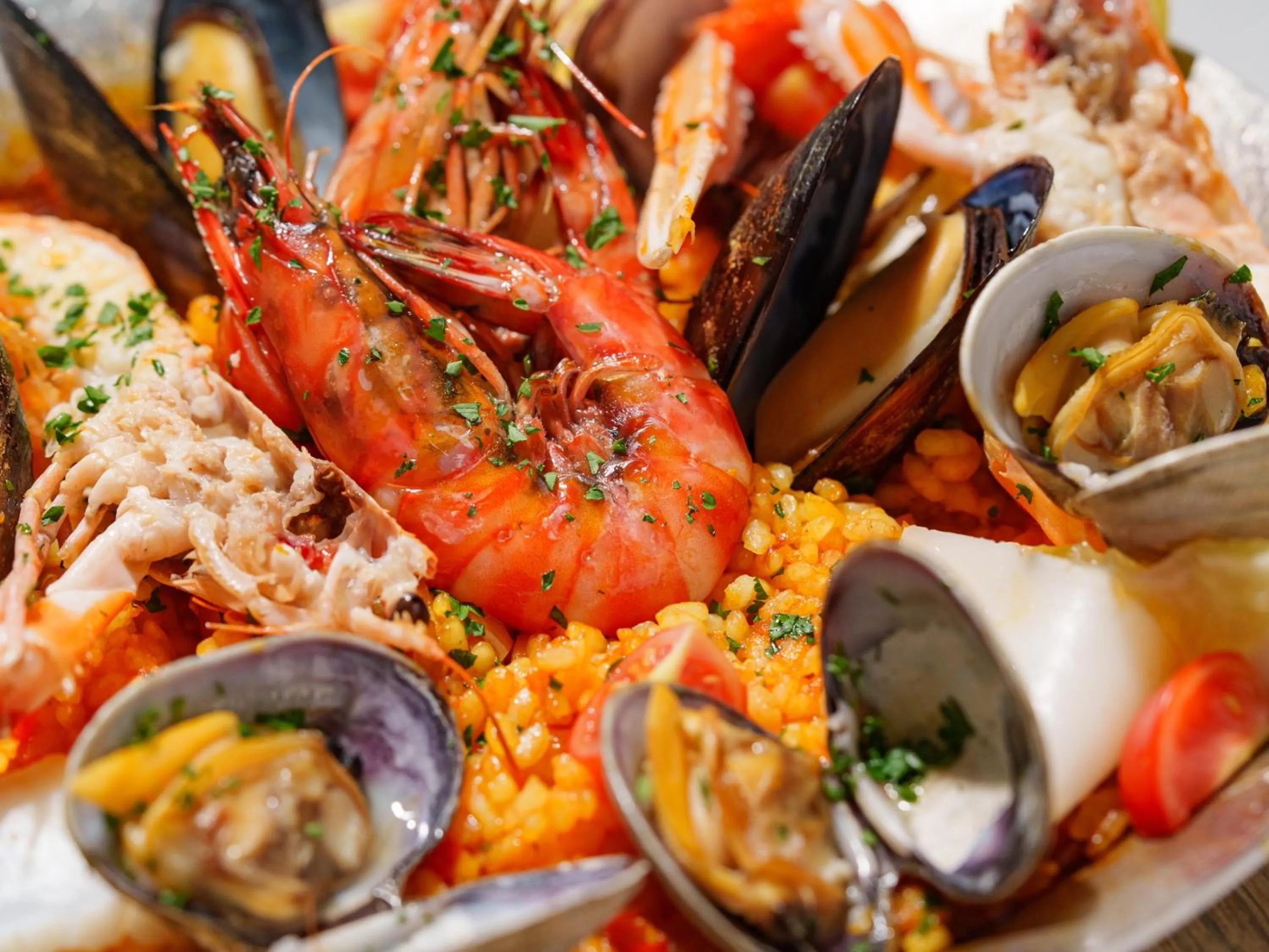 Restaurant/places to eat in Hotel Shigira Mirage