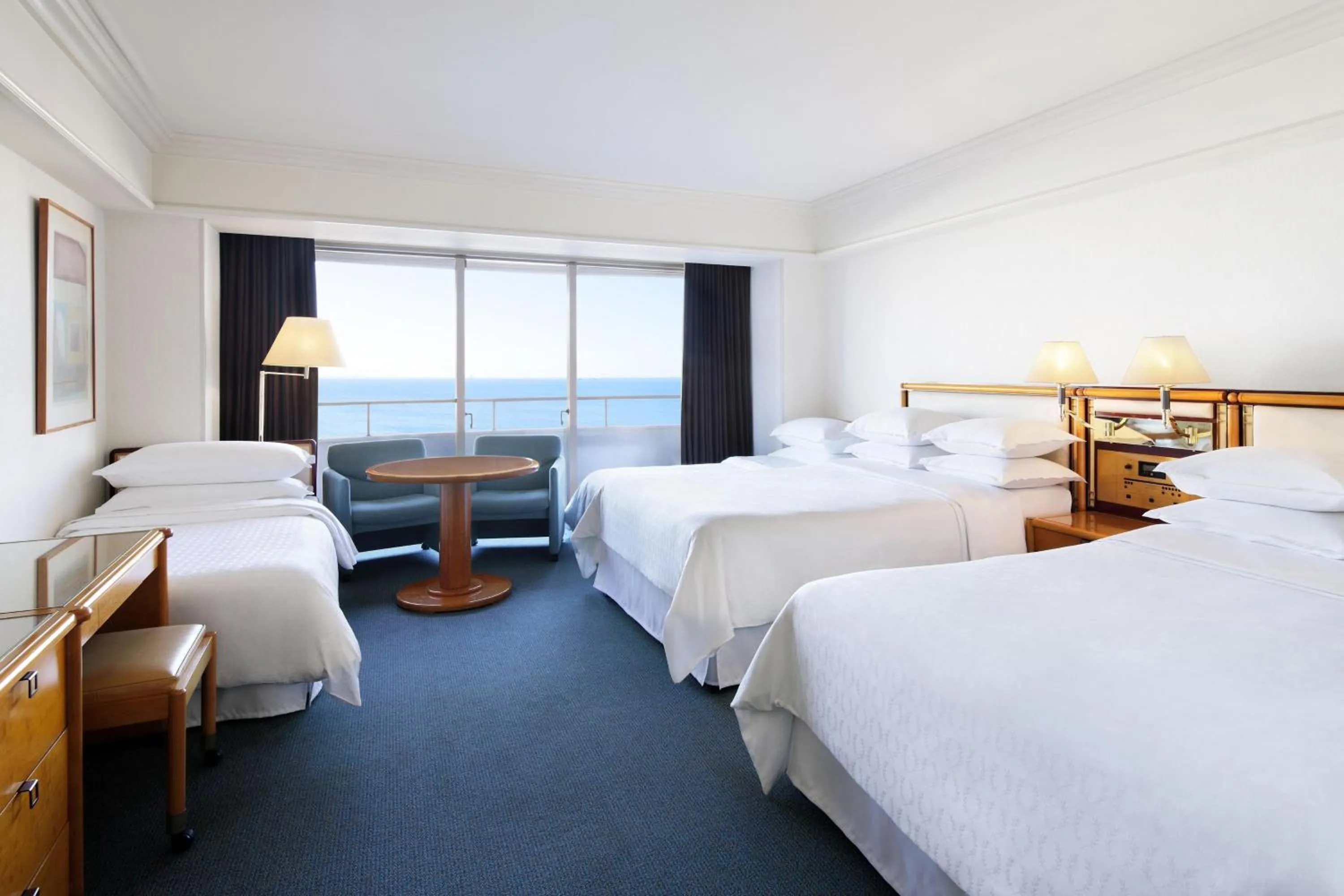Photo of the whole room, Bed in Sheraton Grande Tokyo Bay Hotel