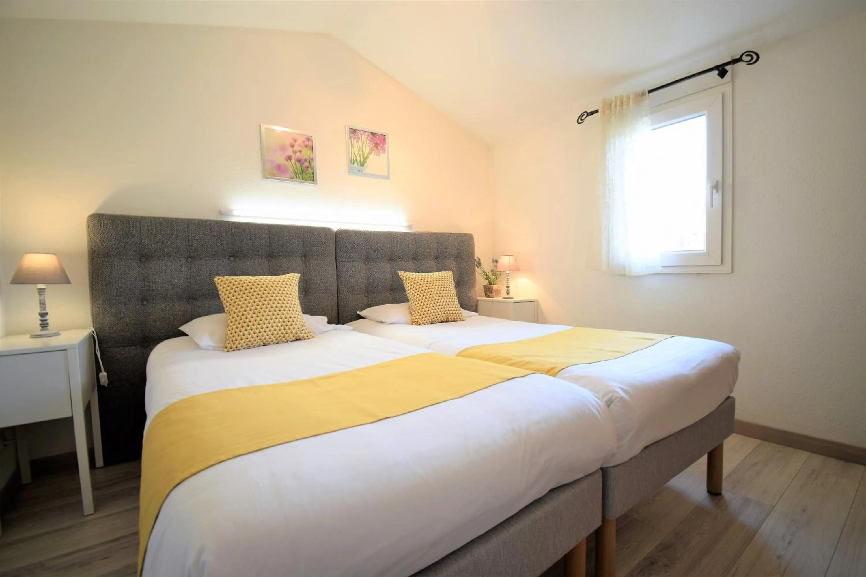 Bedroom, Bed in Le Champ d'Eysson Aparthotel