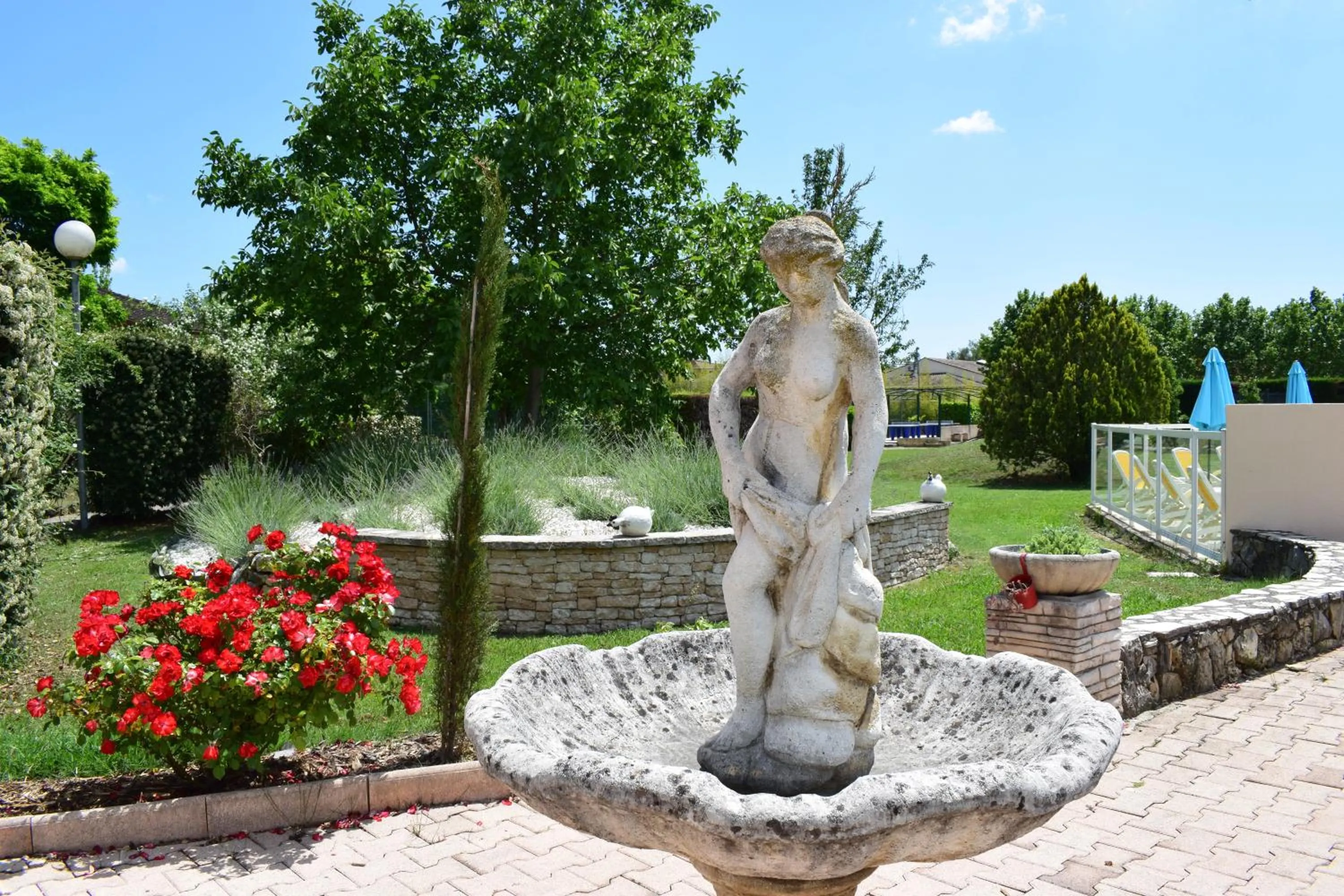 Garden in Le Champ d'Eysson Aparthotel