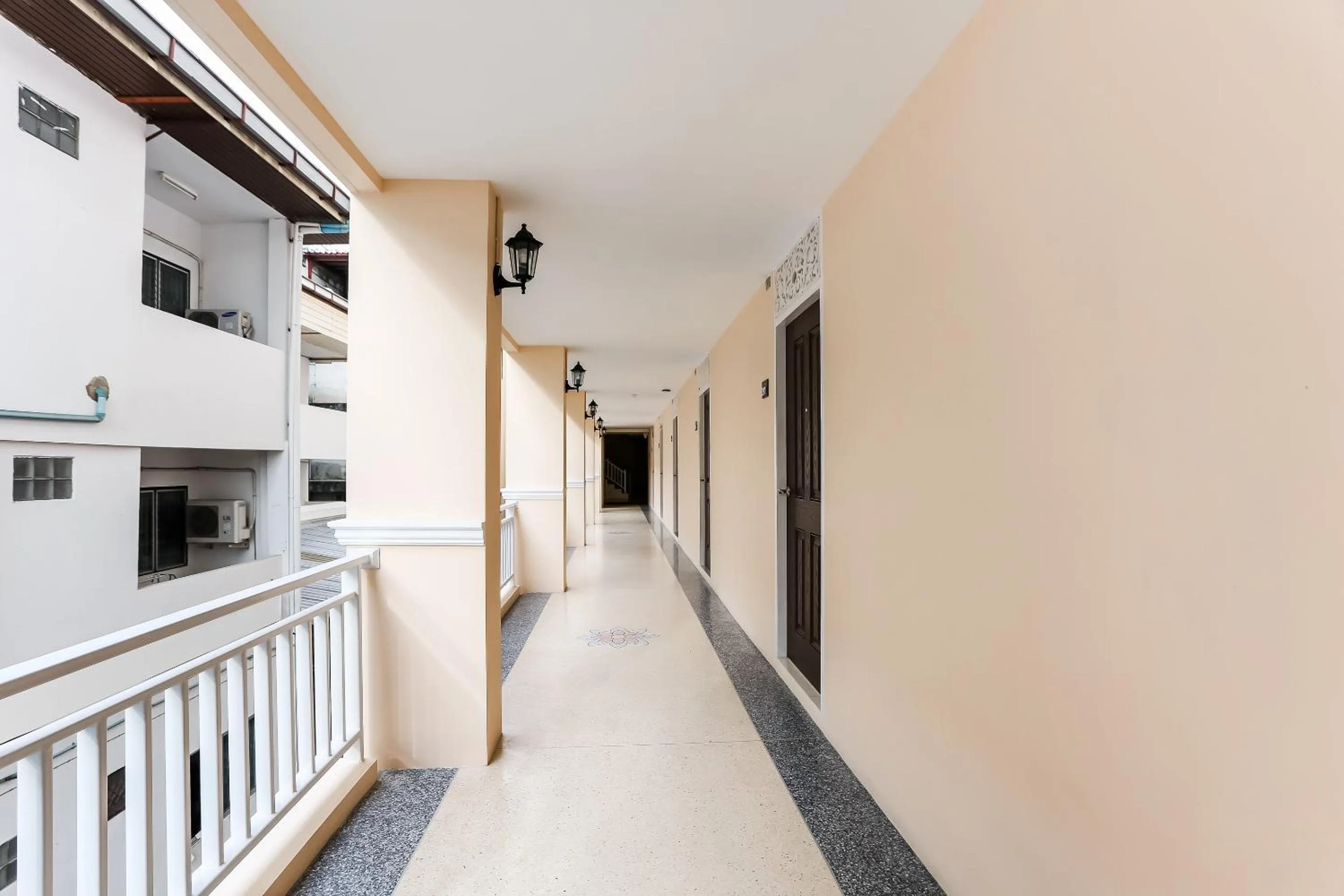 Balcony/Terrace in Canary House Rachawong คานารี่ เฮ้าส์ ราชวงศ์