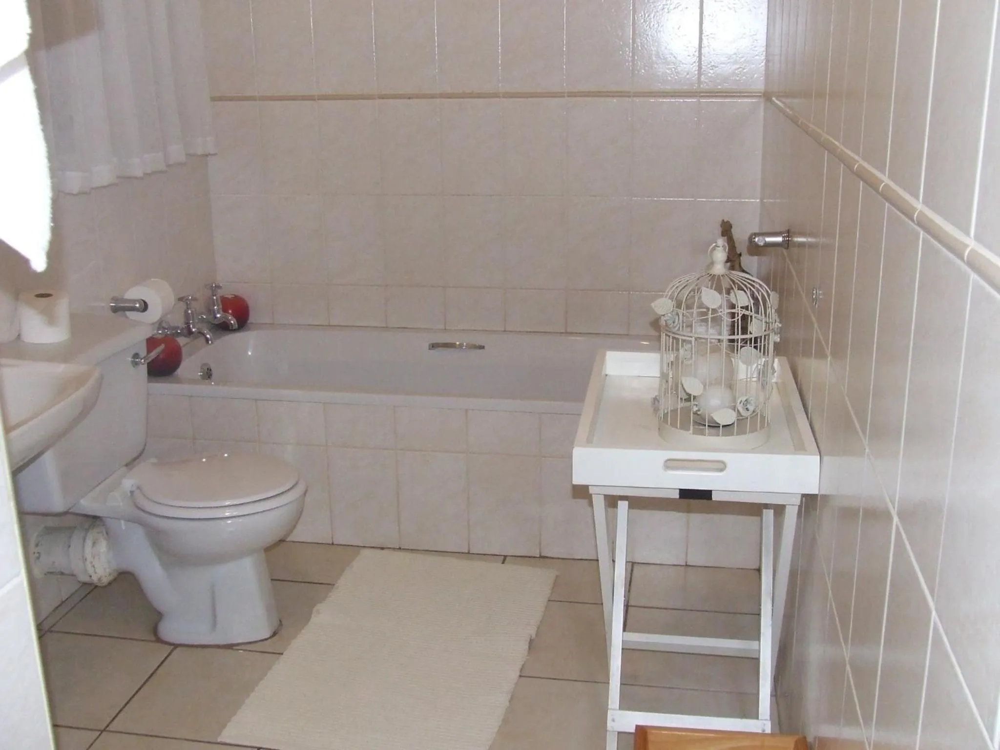 Bathroom in Dove's Nest Guest House