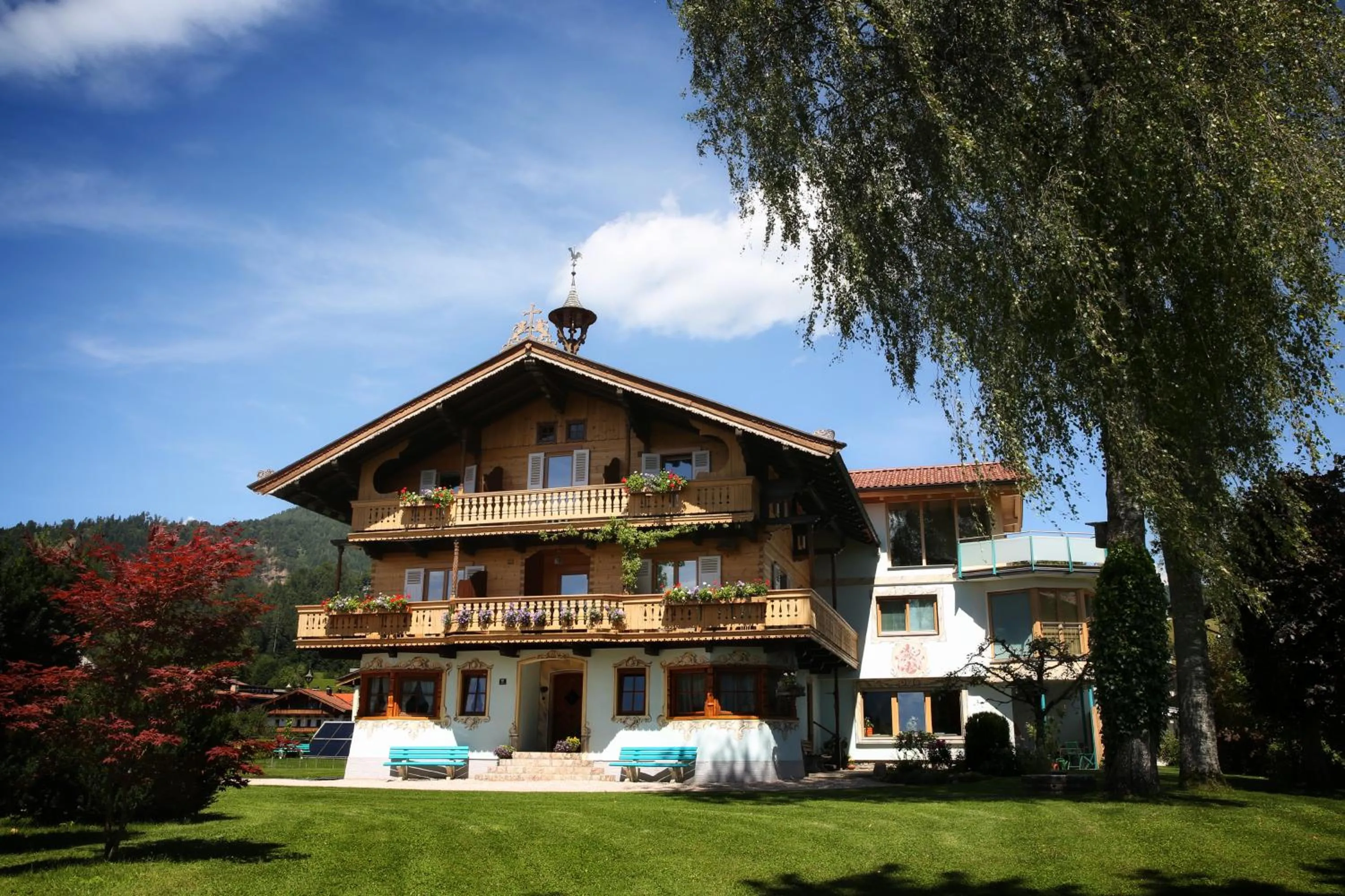 Facade/entrance in Landhaus Alpengruss