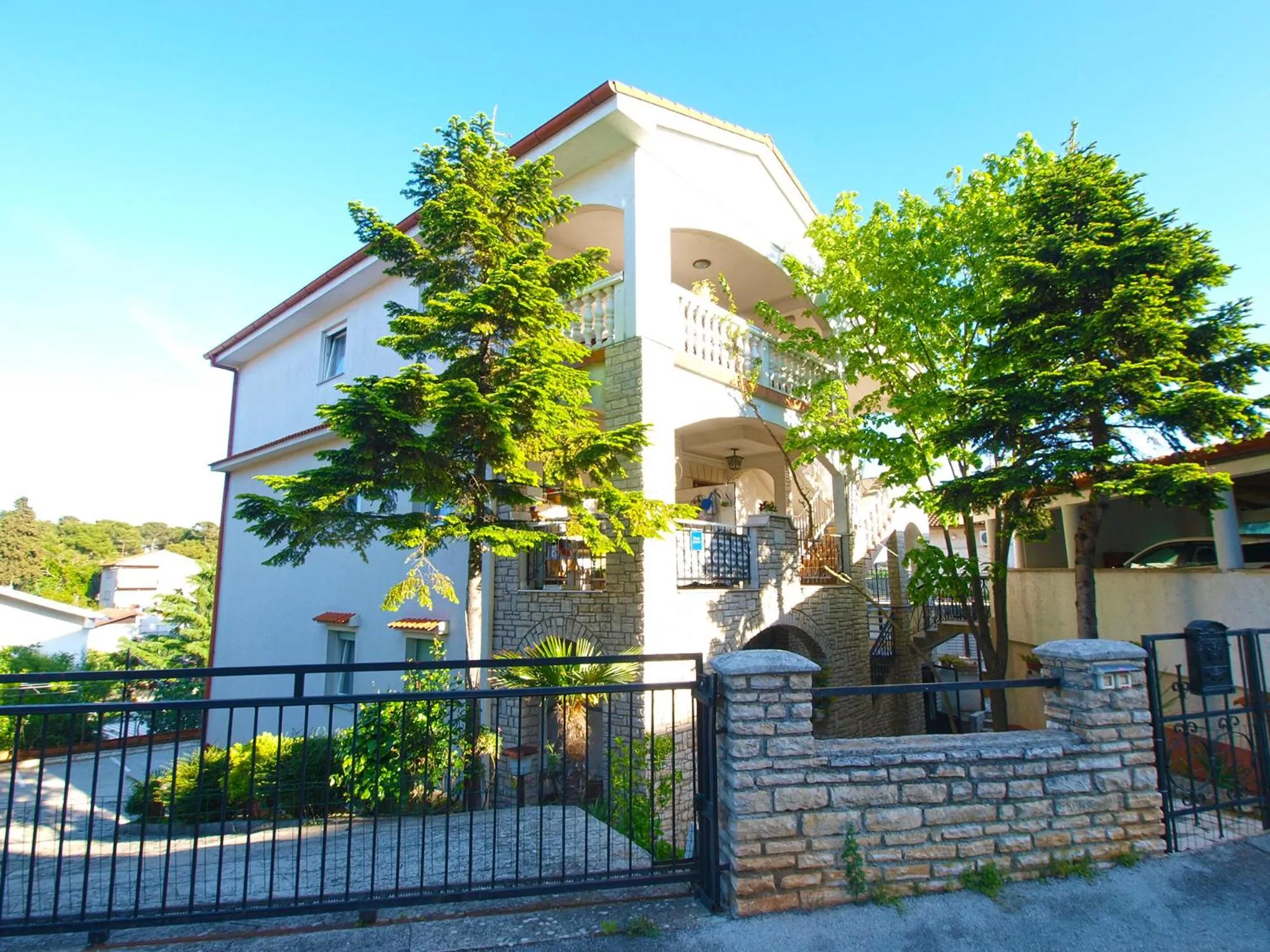 Property building in Apartments Marija 841