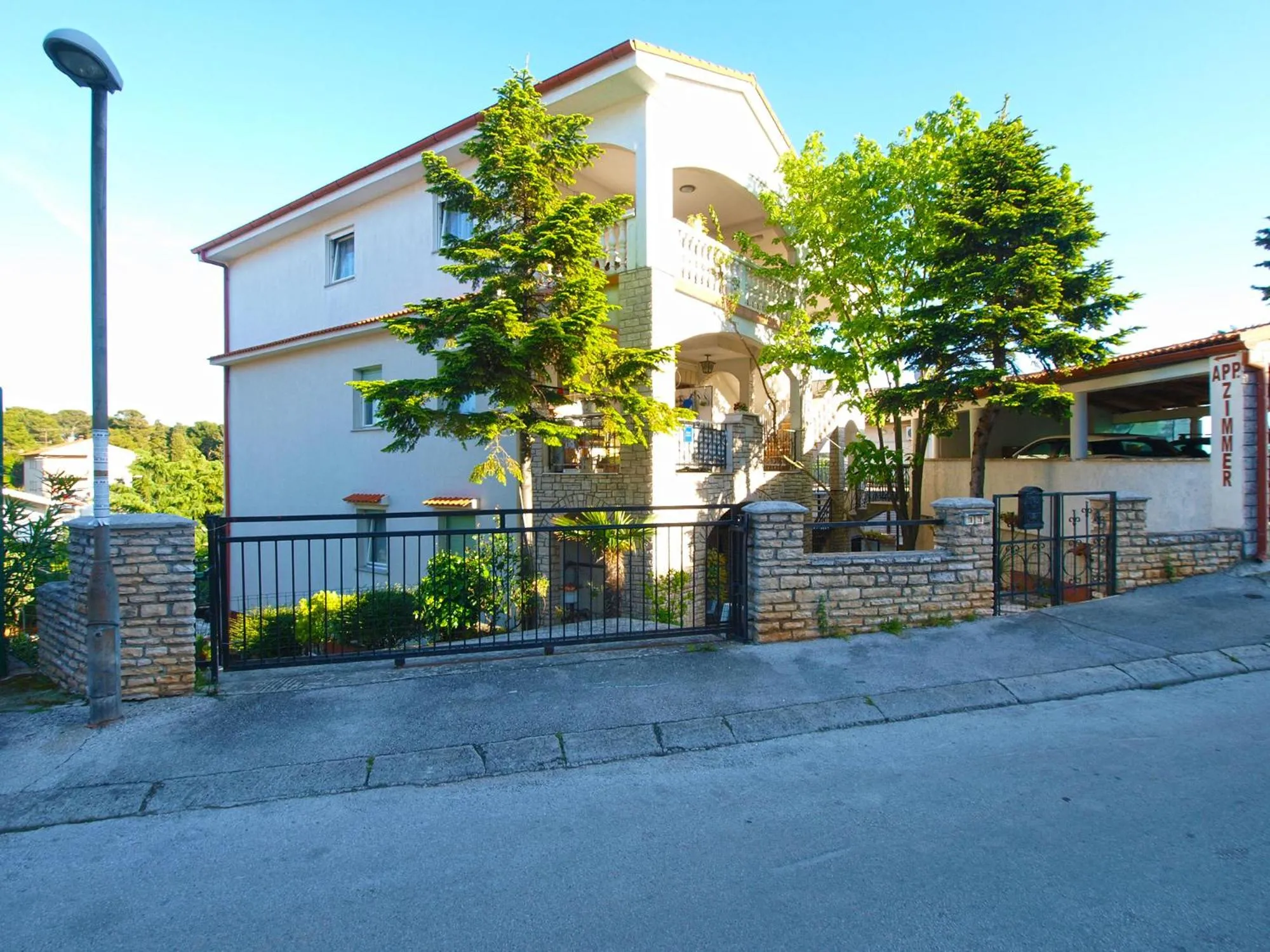 Apartments Marija 841