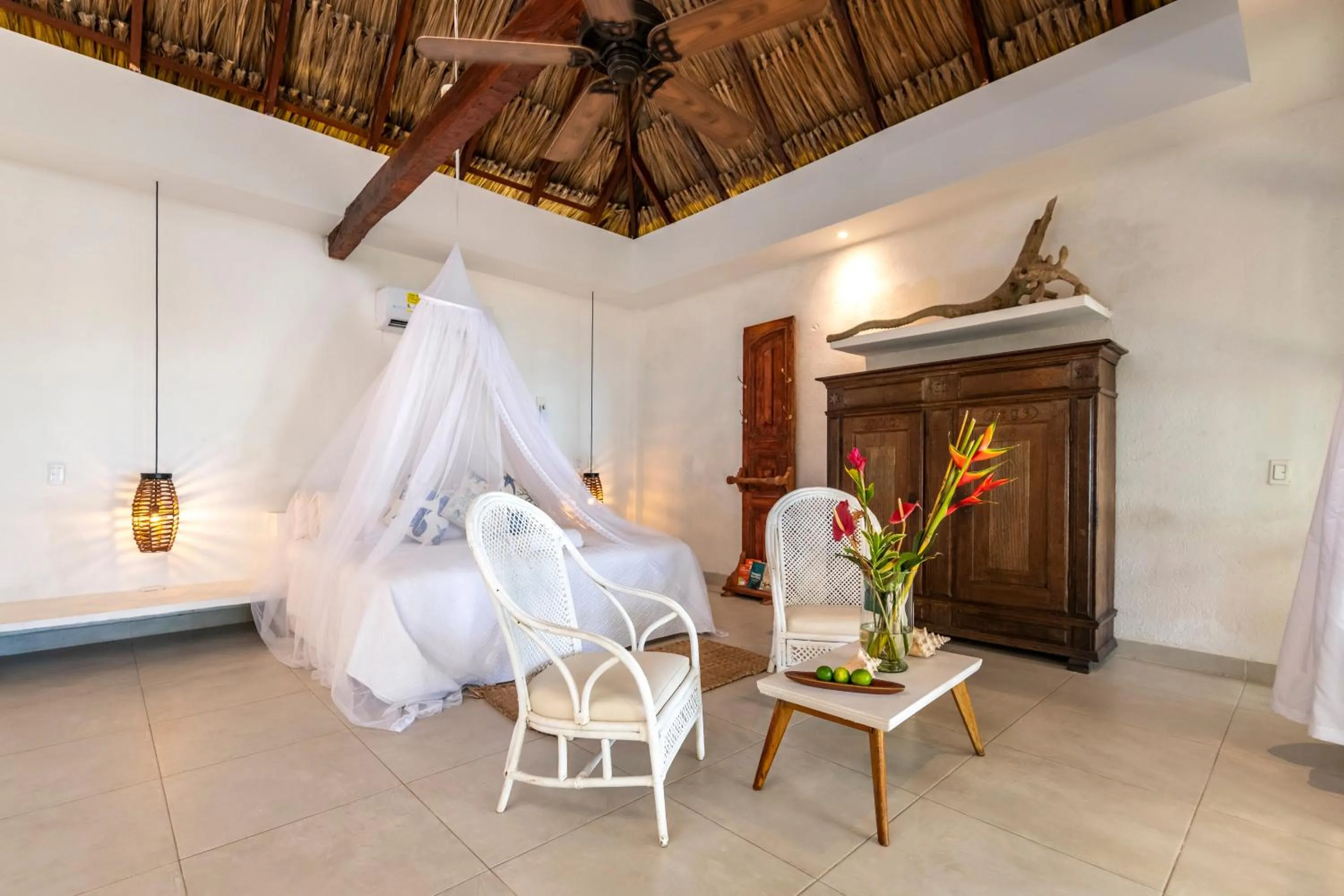 Bedroom, Bed in Hotel Coralina Island