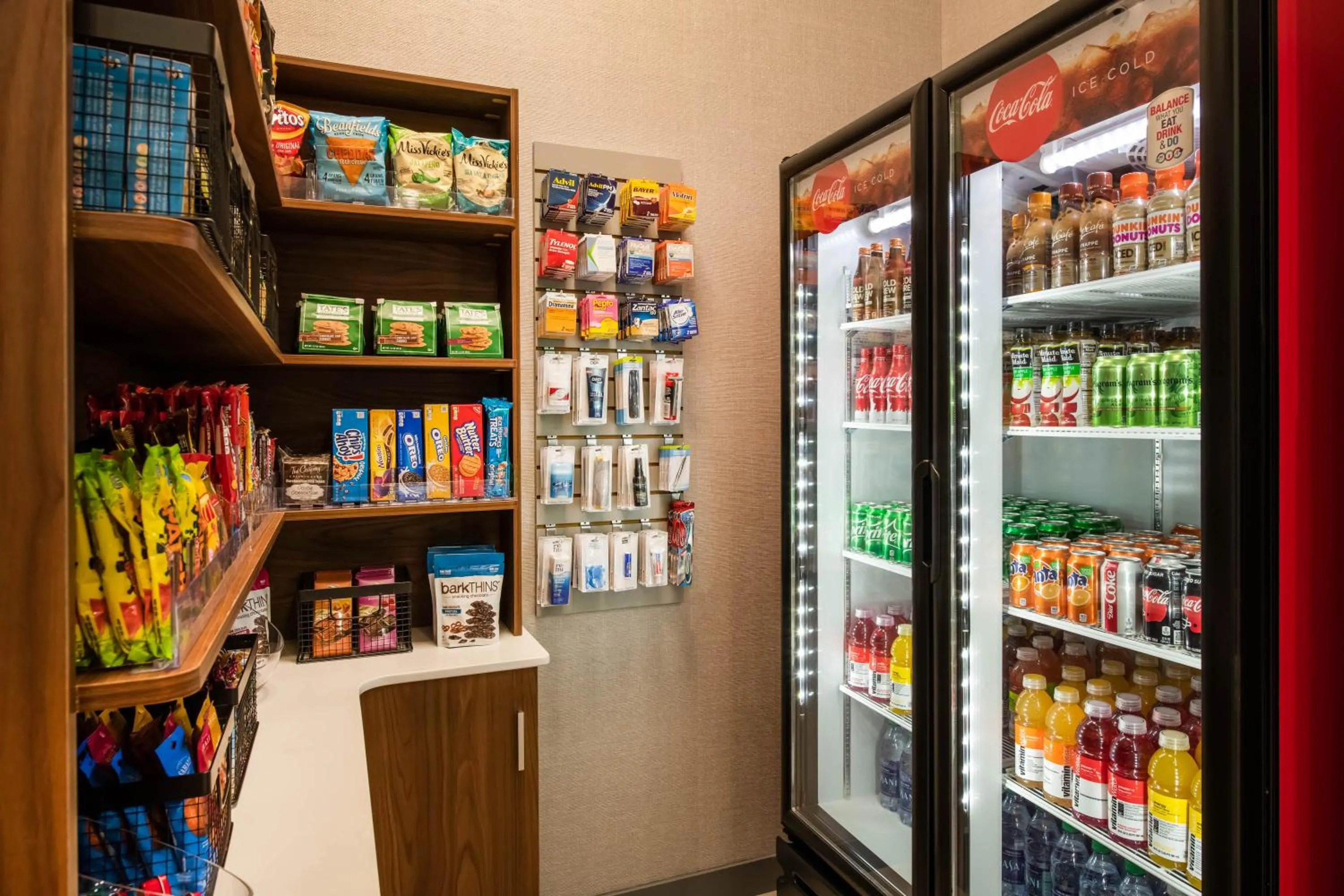 On-site shops in Wingate by Wyndham Long Island City