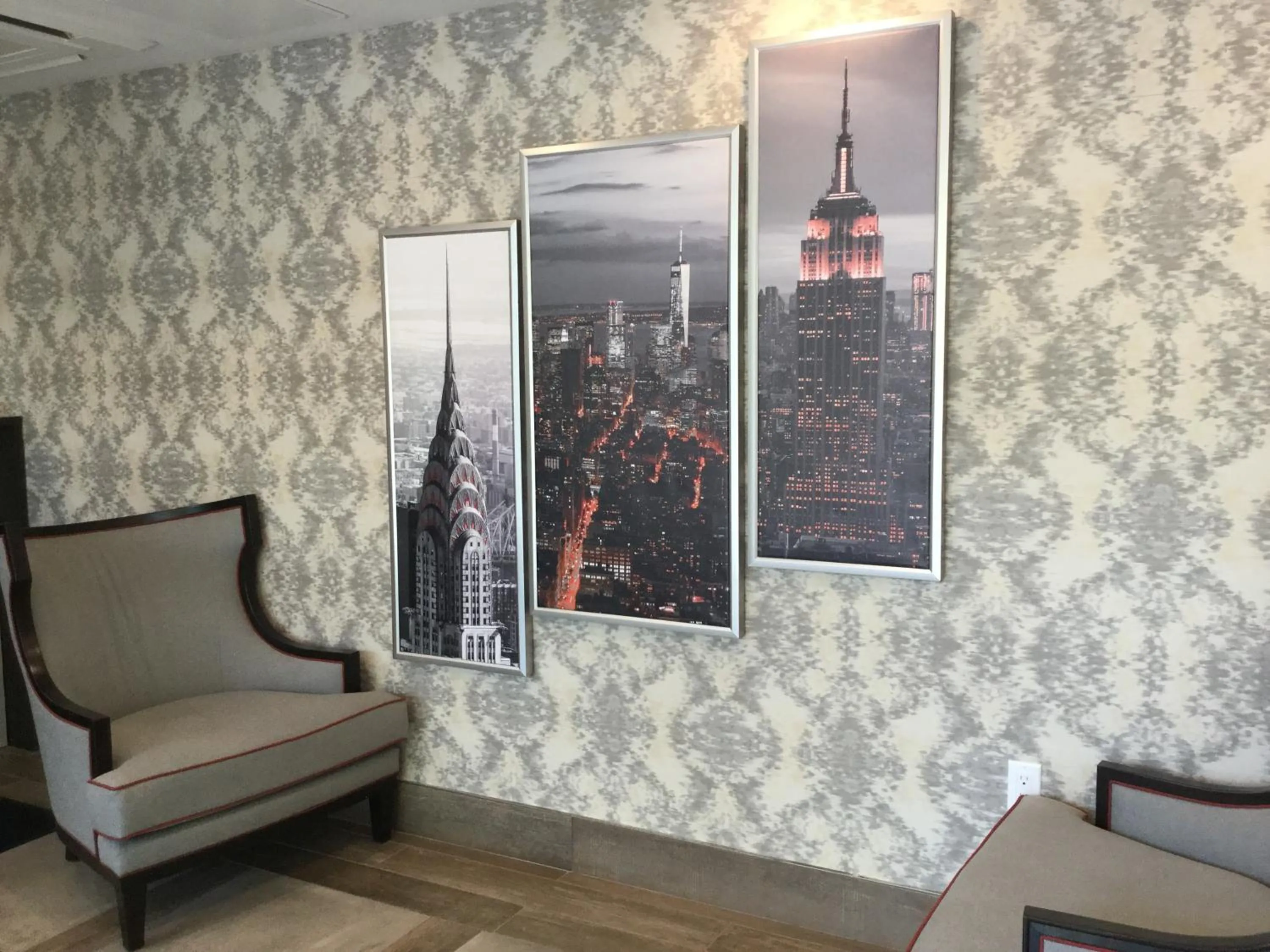 Lobby or reception, Bathroom in Ramada by Wyndham Bronx Terminal
