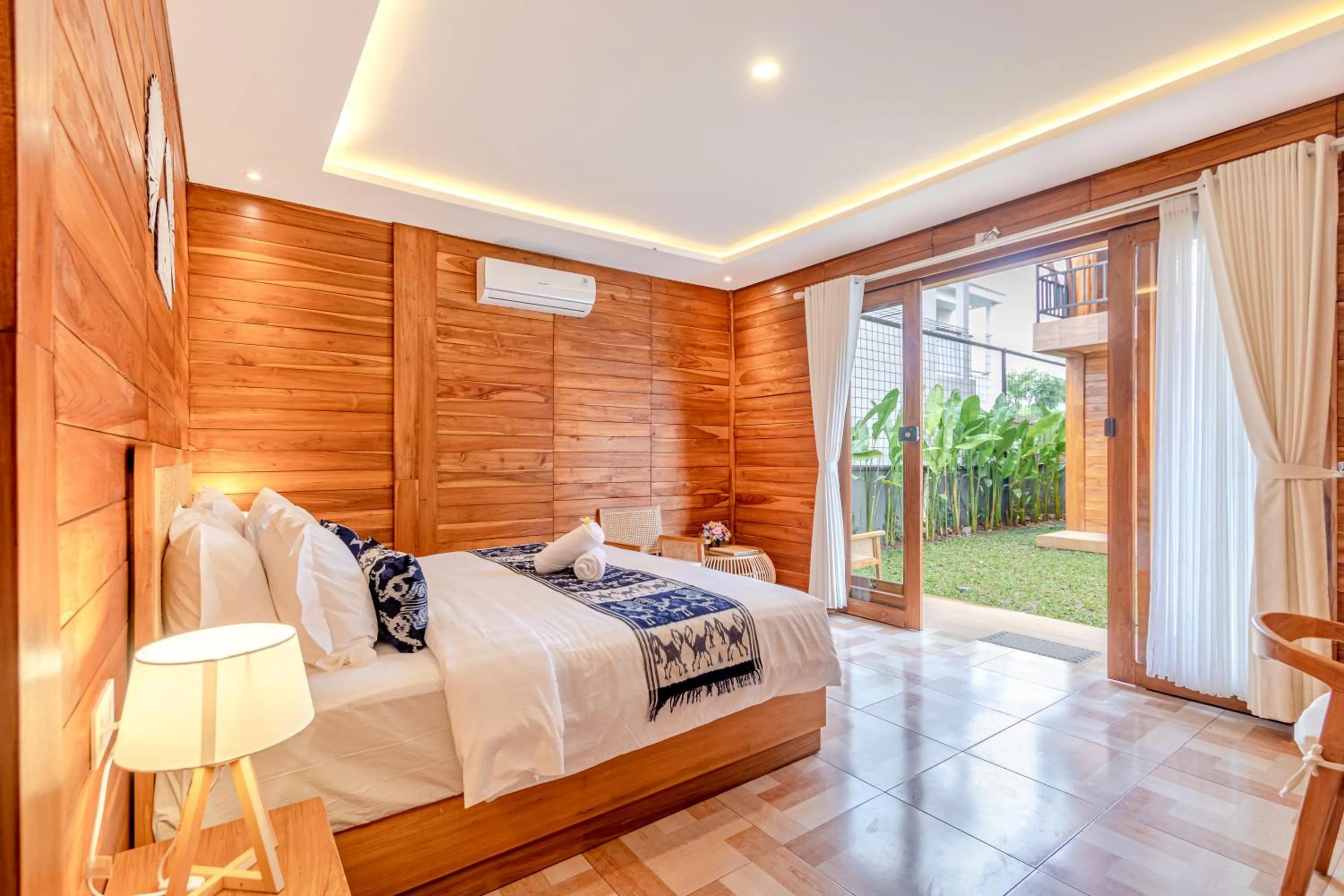 Bed in Kubu GWK Resort