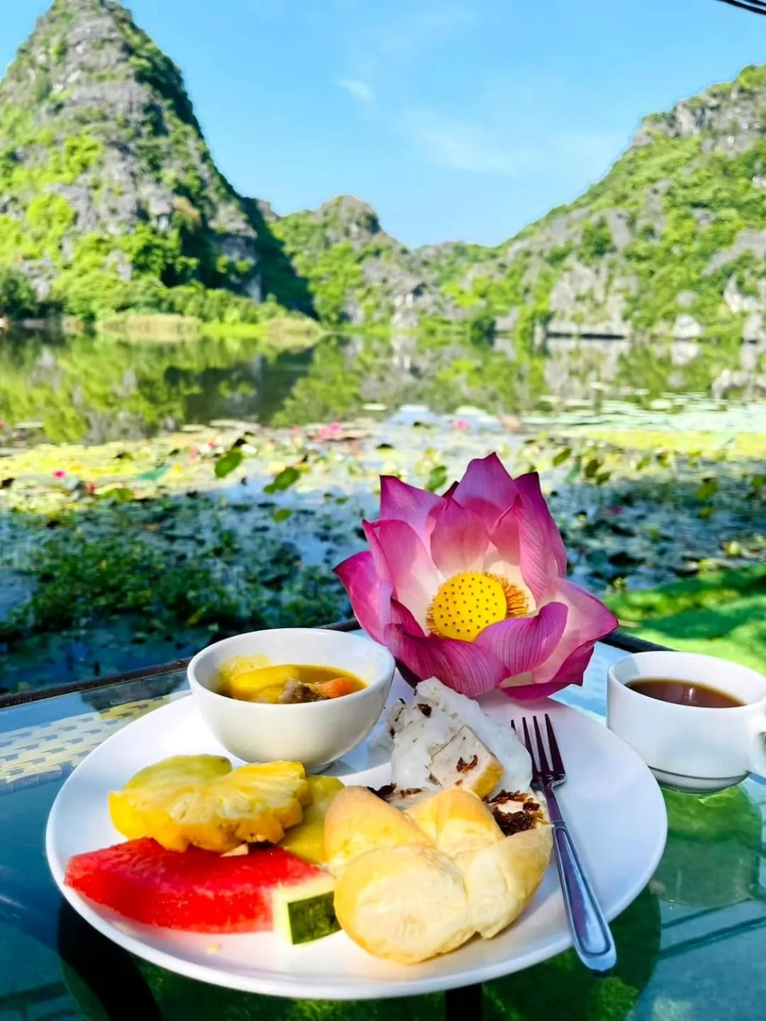 Natural landscape in Trang An Lotus Lake Homestay