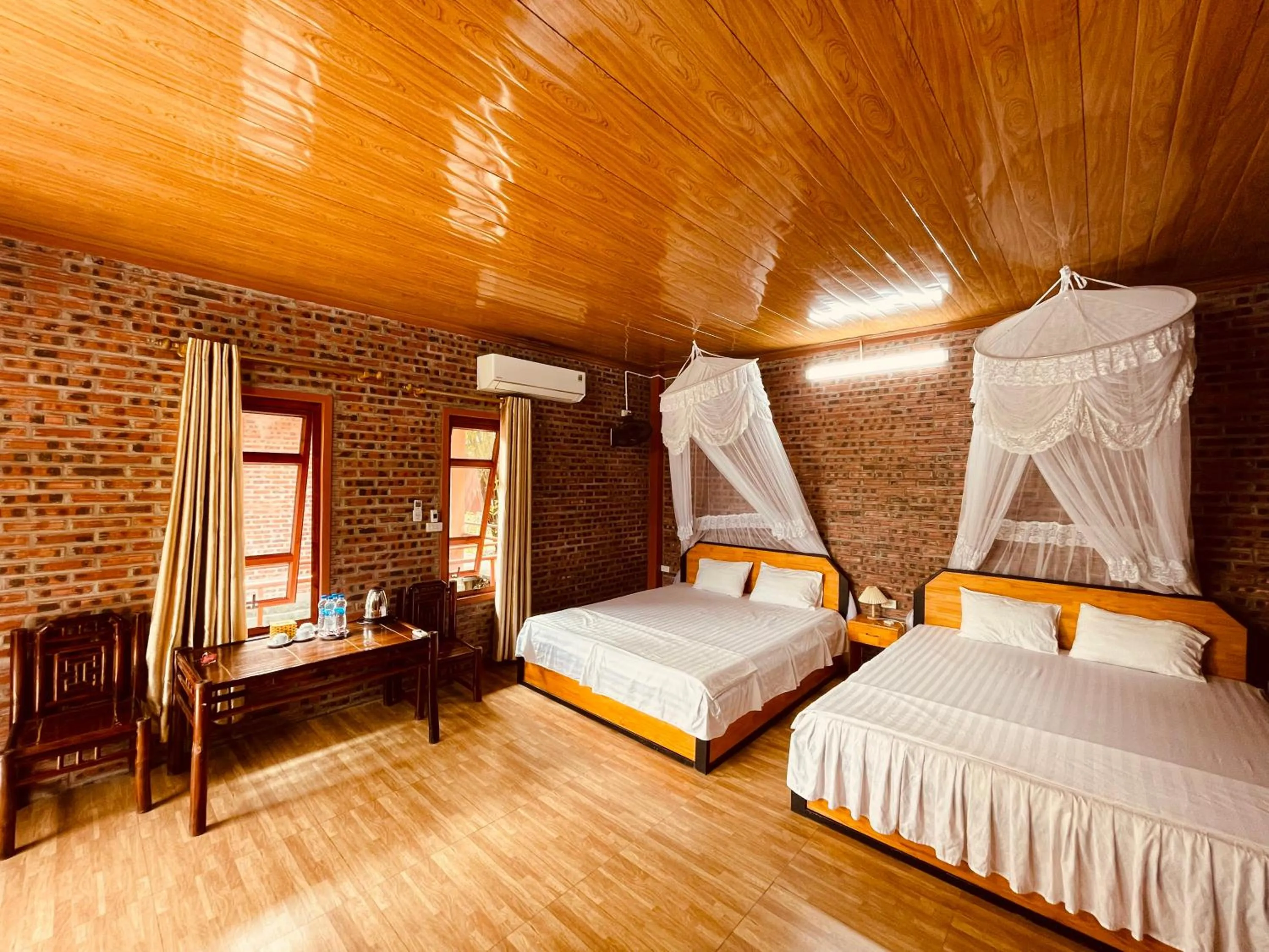 Bed in Trang An Lotus Lake Homestay