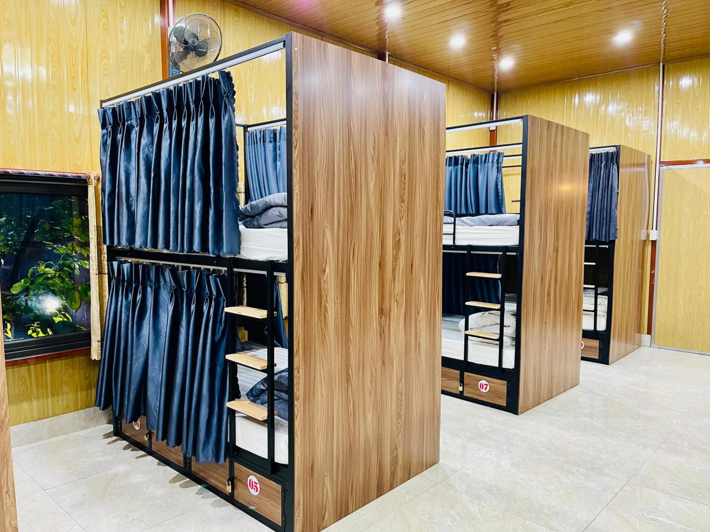 wardrobe in Trang An Lotus Lake Homestay