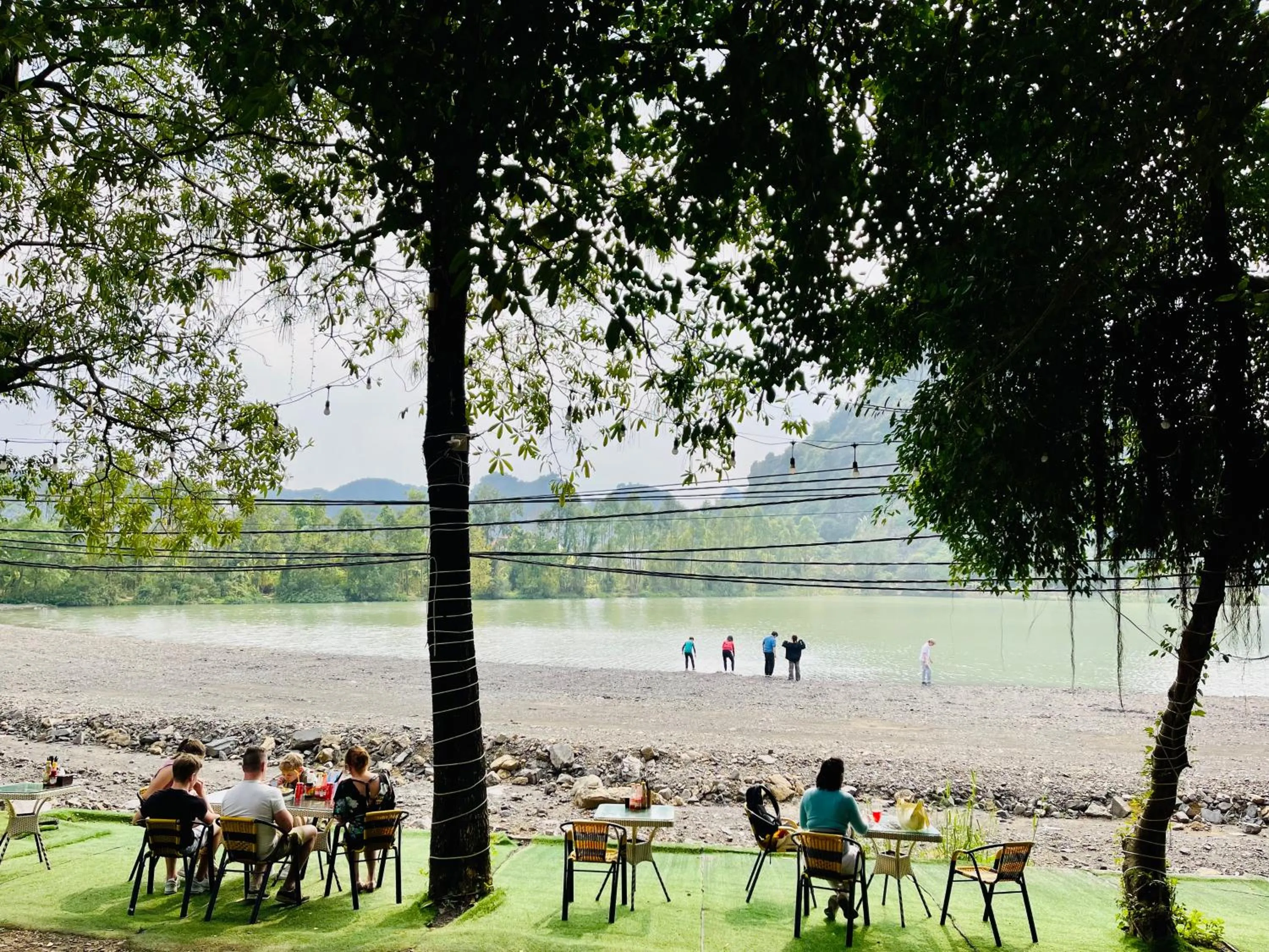 Day in Trang An Lotus Lake Homestay