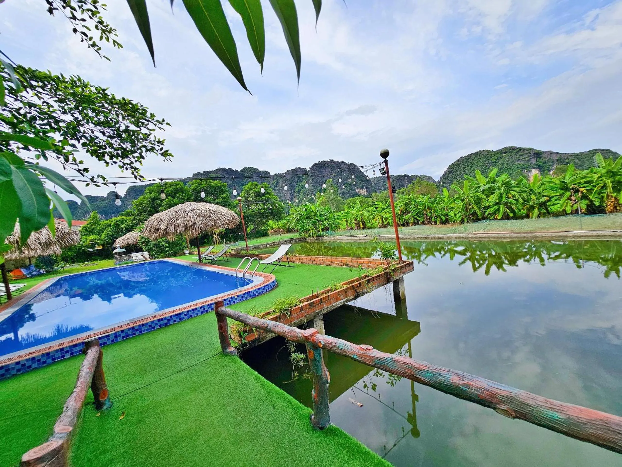 Swimming pool in Trang An Lotus Lake Homestay