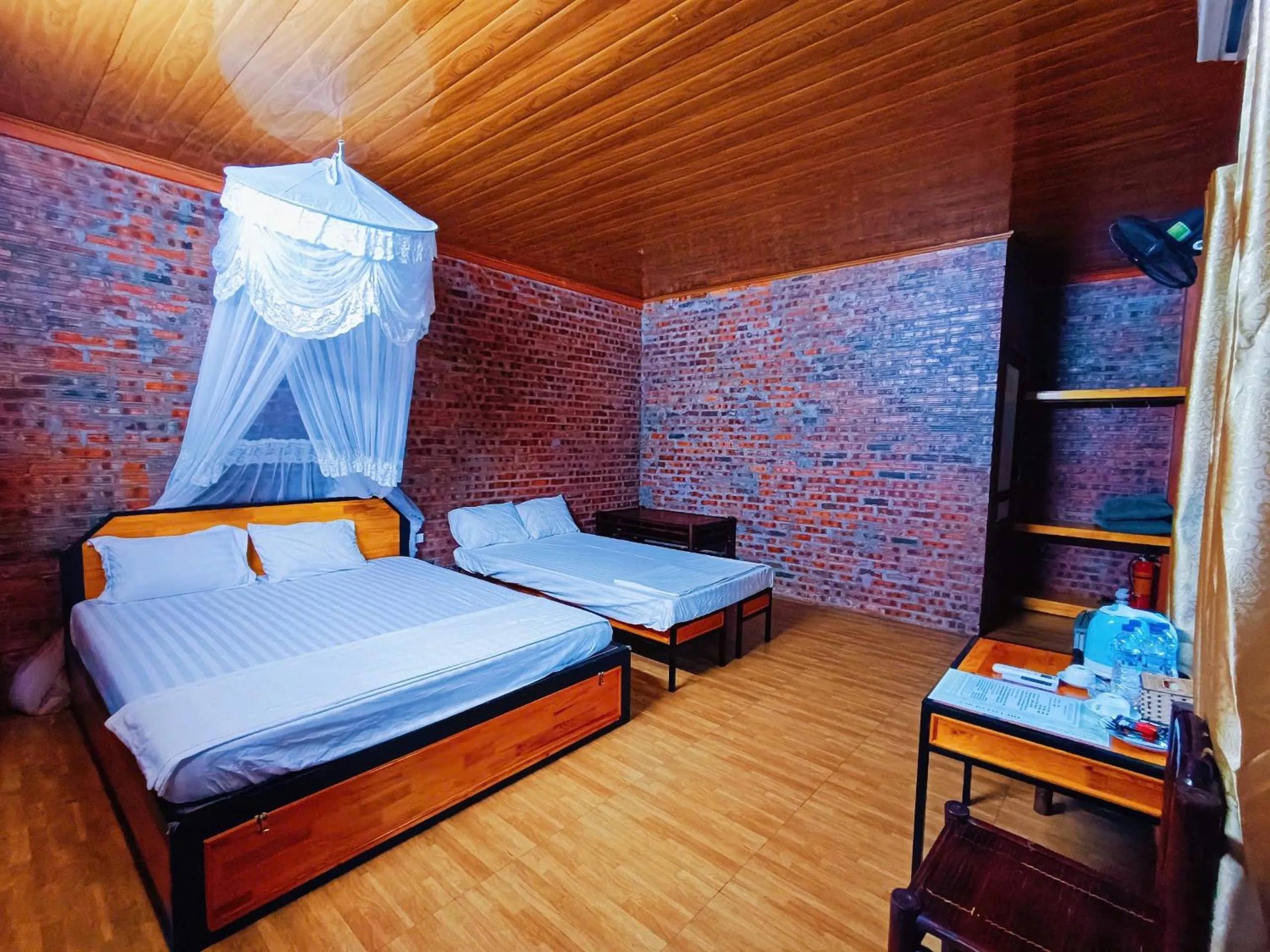 Bed in Trang An Lotus Lake Homestay