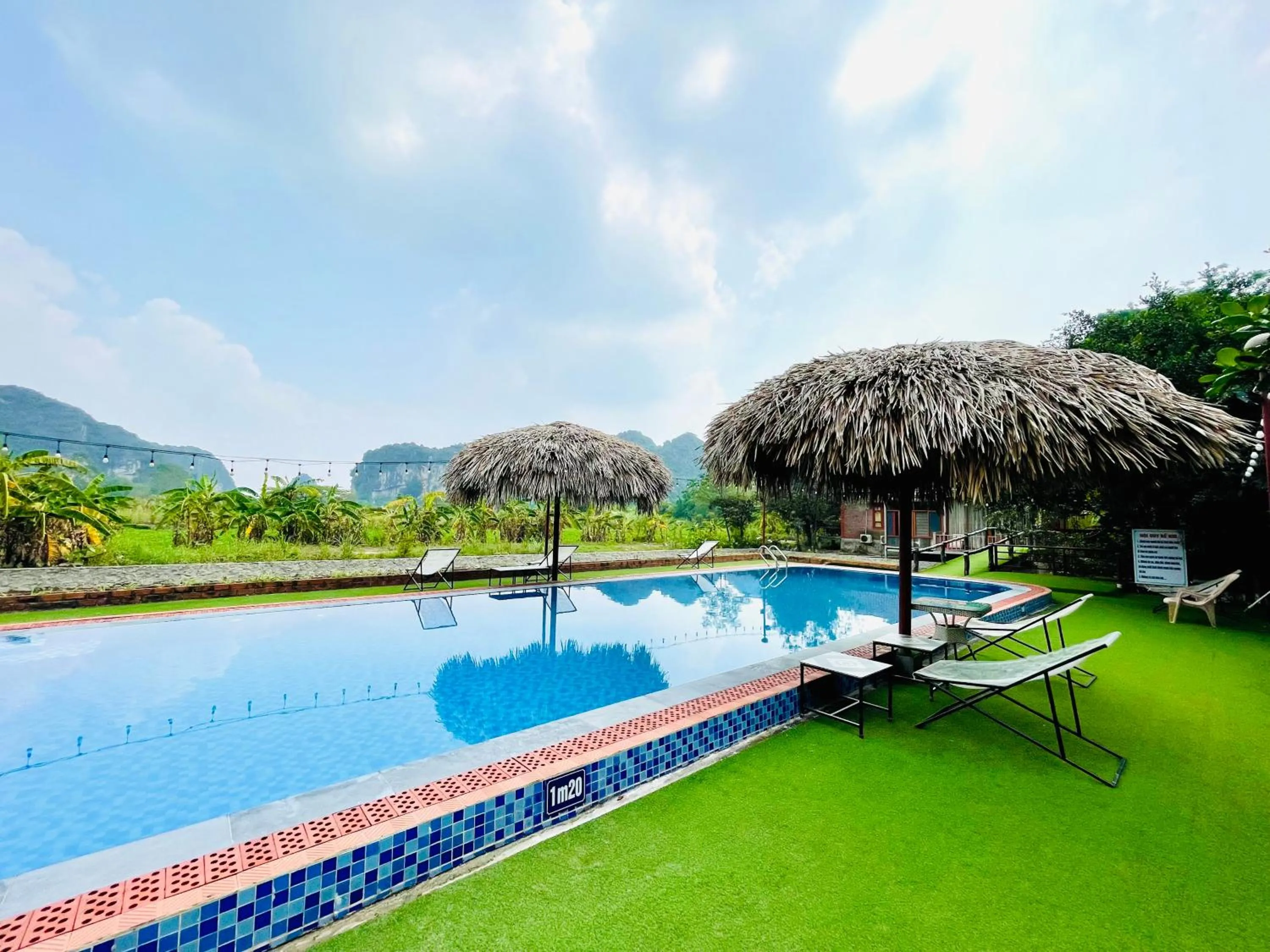 Garden view in Trang An Lotus Lake Homestay