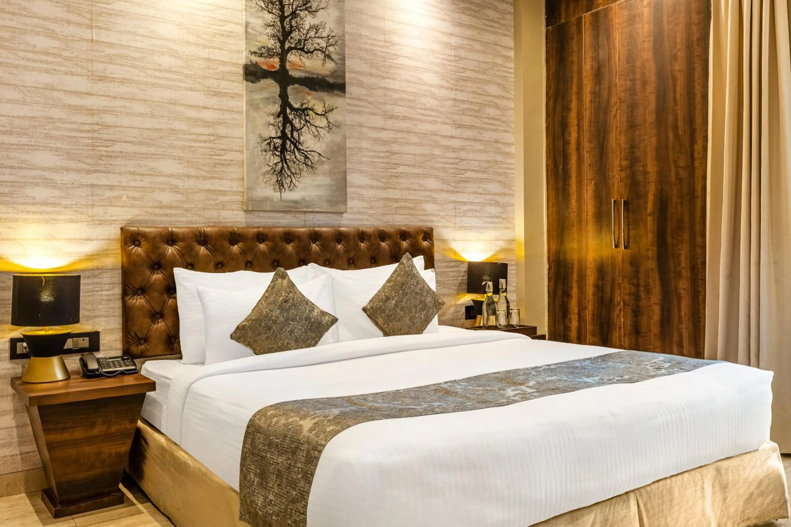 Bedroom, Bed in Sterling Palm Bliss Wellness Resort, Rishikesh