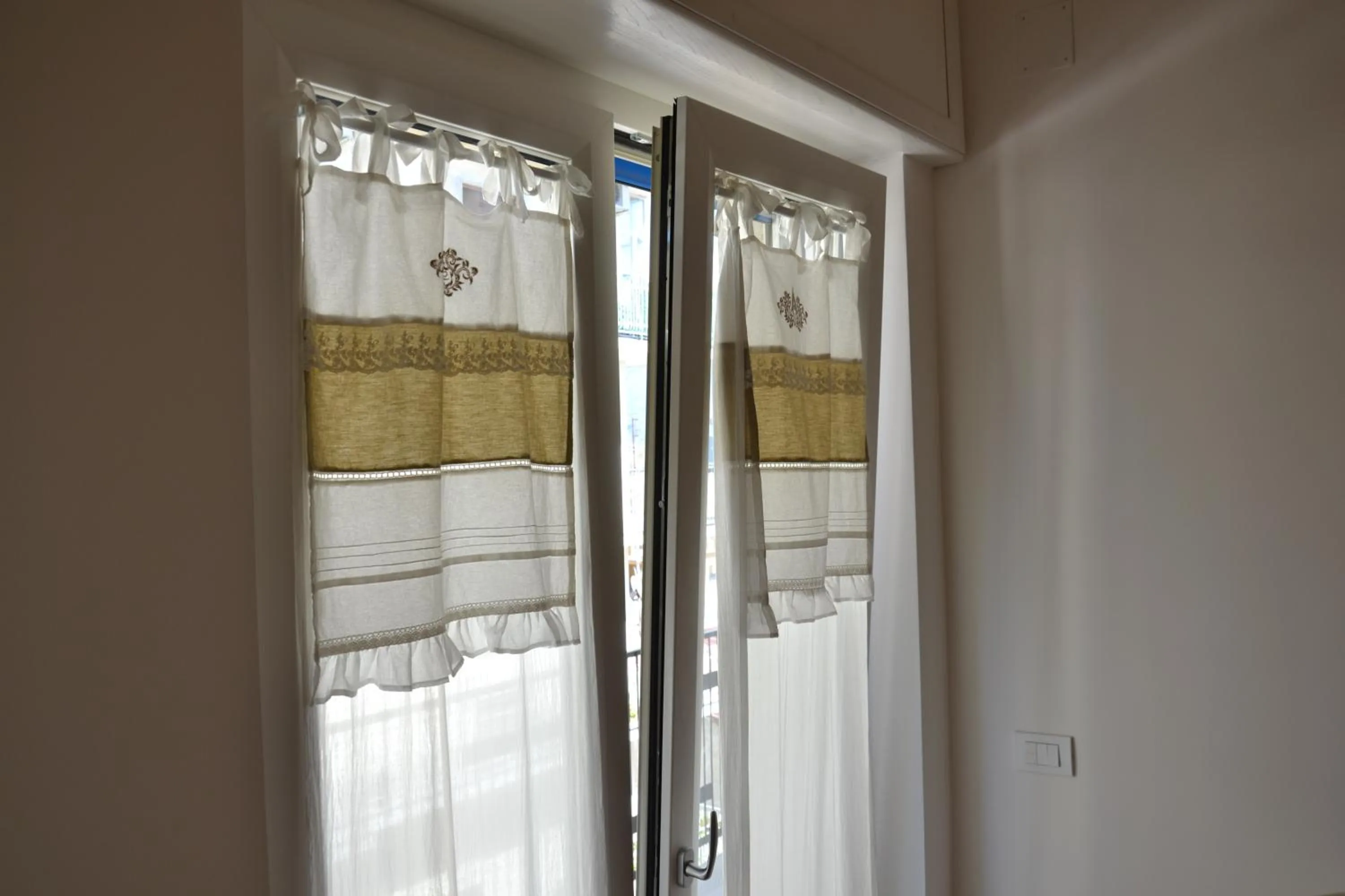 Street view in B&B Coffee and City Pompei