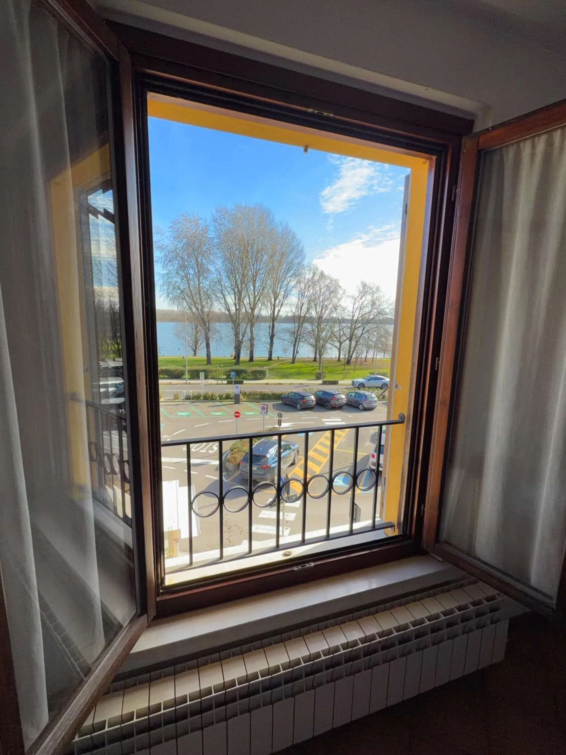 Lake view in Residenza Bibiena
