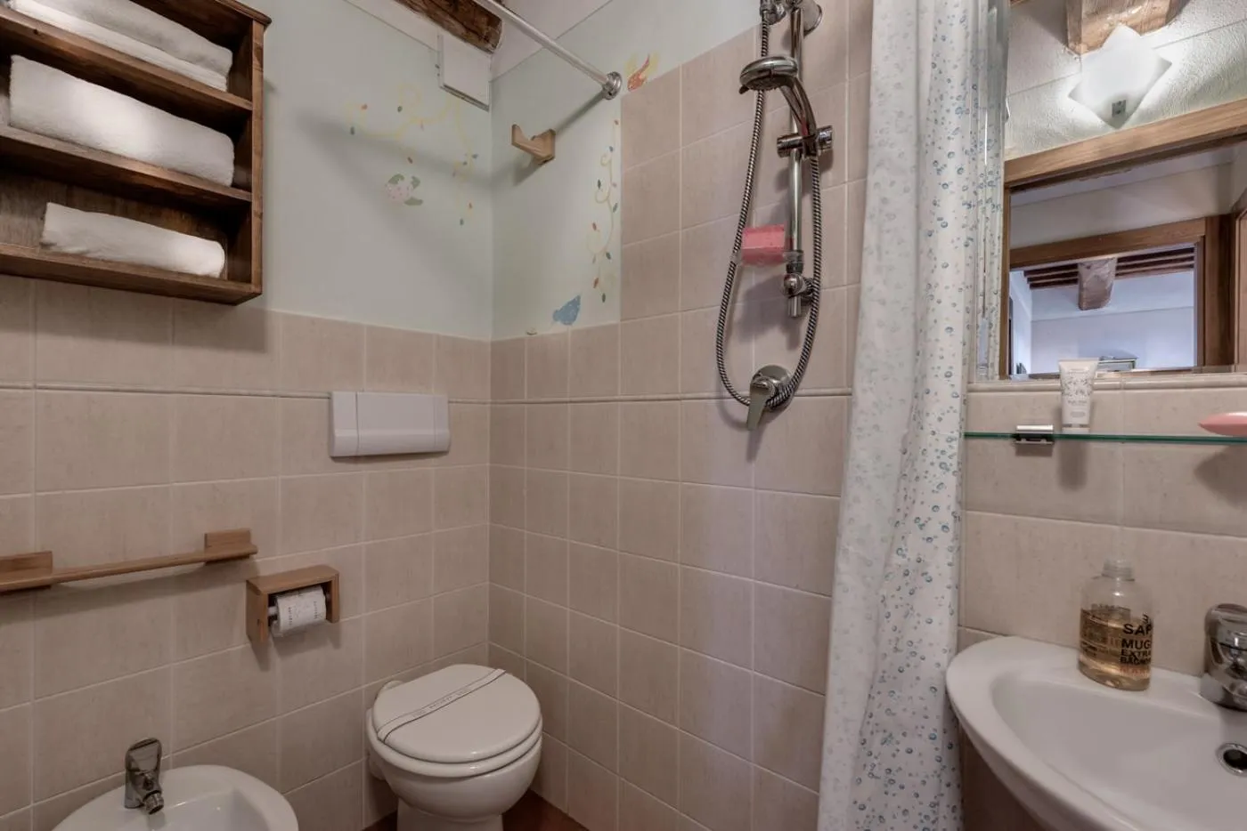Bathroom in Borgo Al Cerro