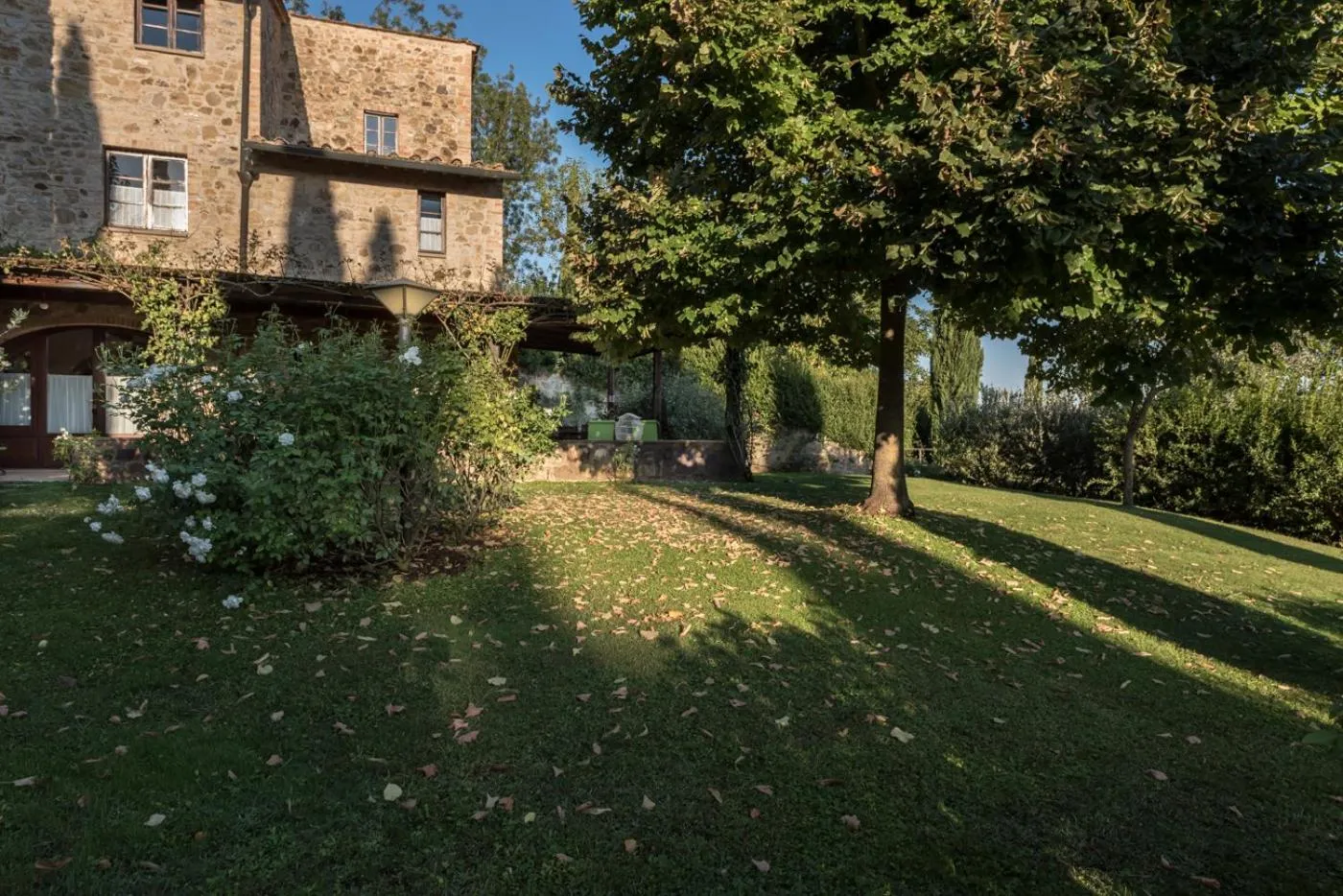 Property building in Borgo Al Cerro