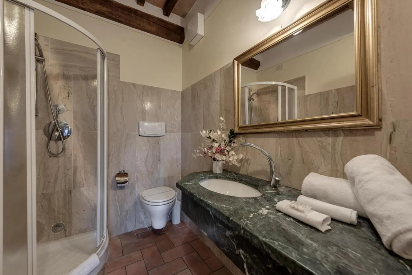 Bathroom in Borgo Al Cerro