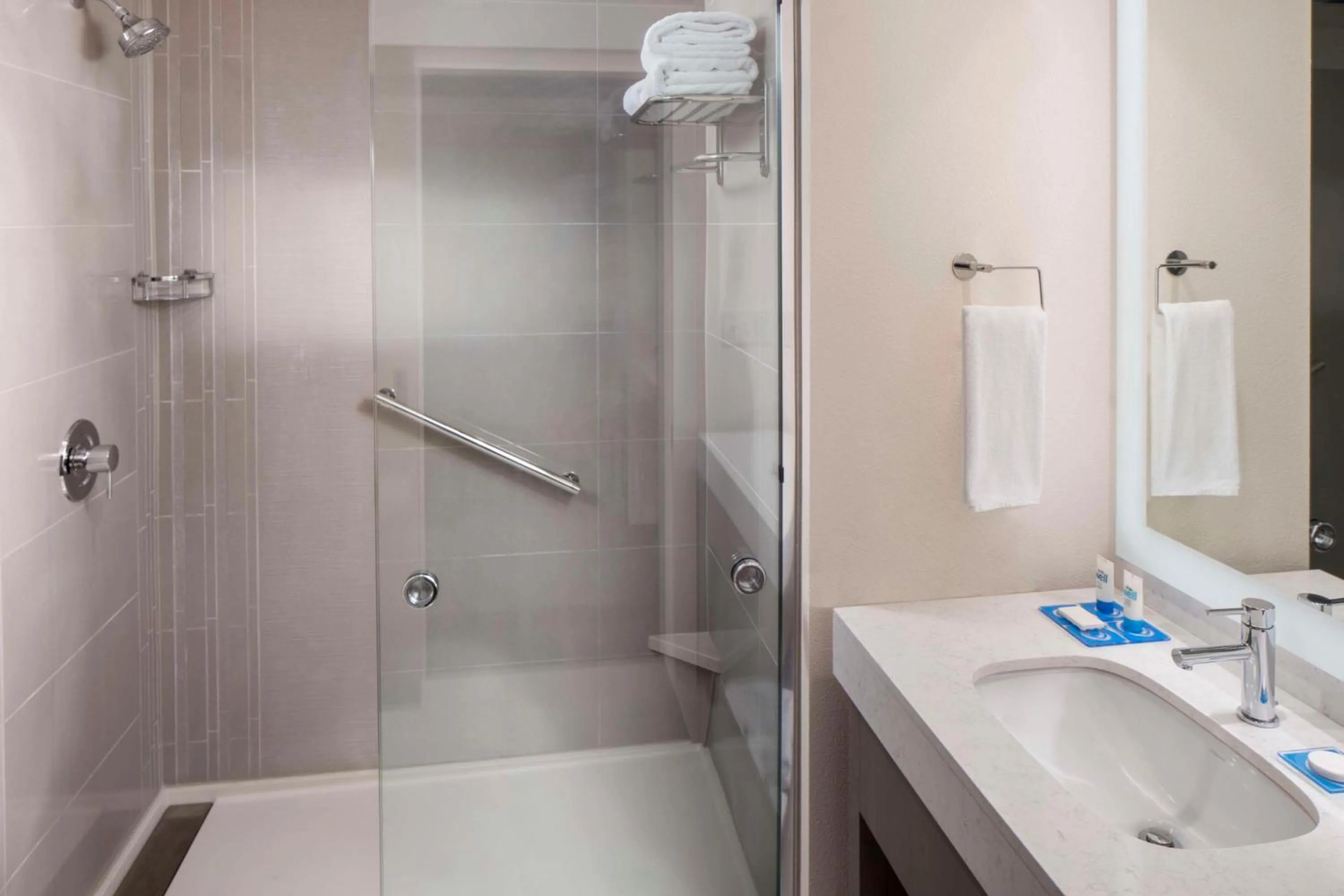 Bathroom in Hyatt House Charleston/Mount Pleasant