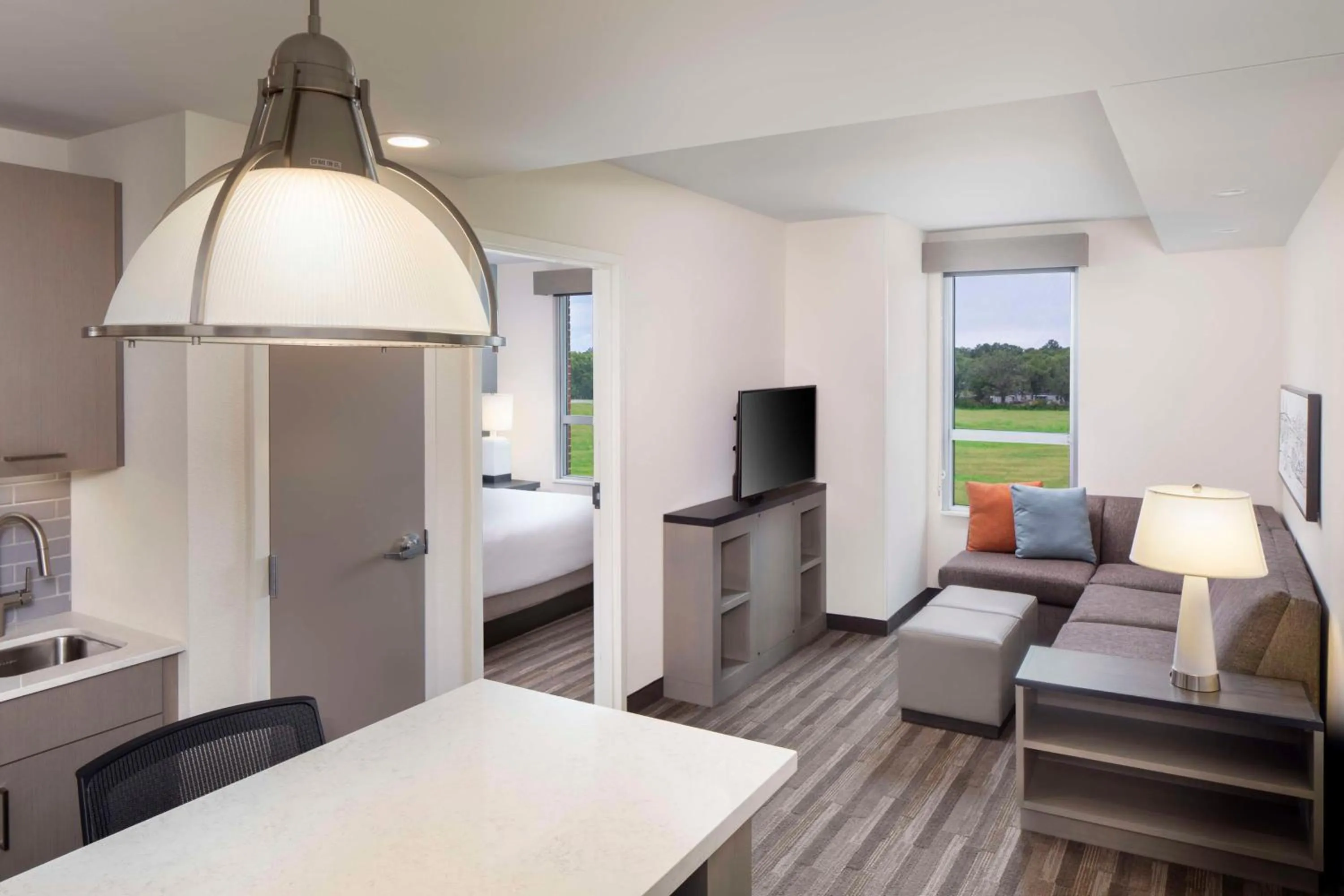 Photo of the whole room, Bed in Hyatt House Charleston/Mount Pleasant