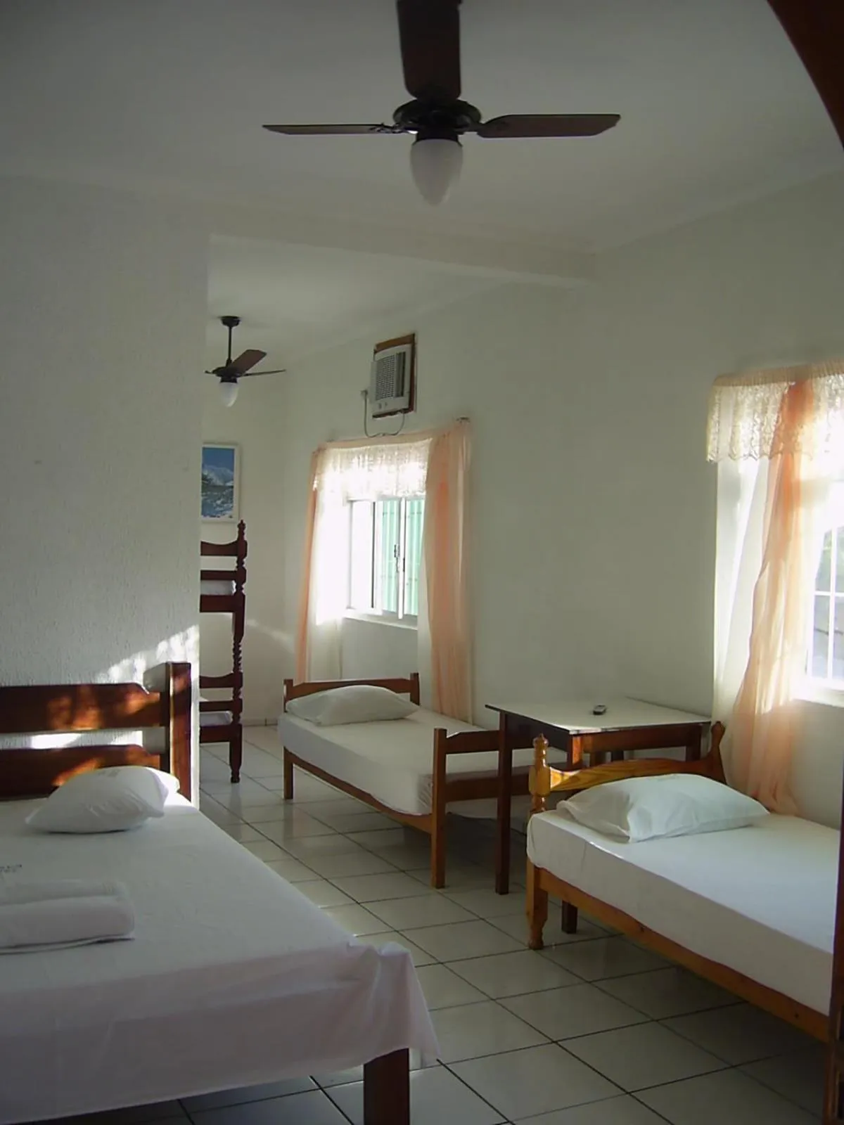 Bedroom, Bed in Hotel Alaska