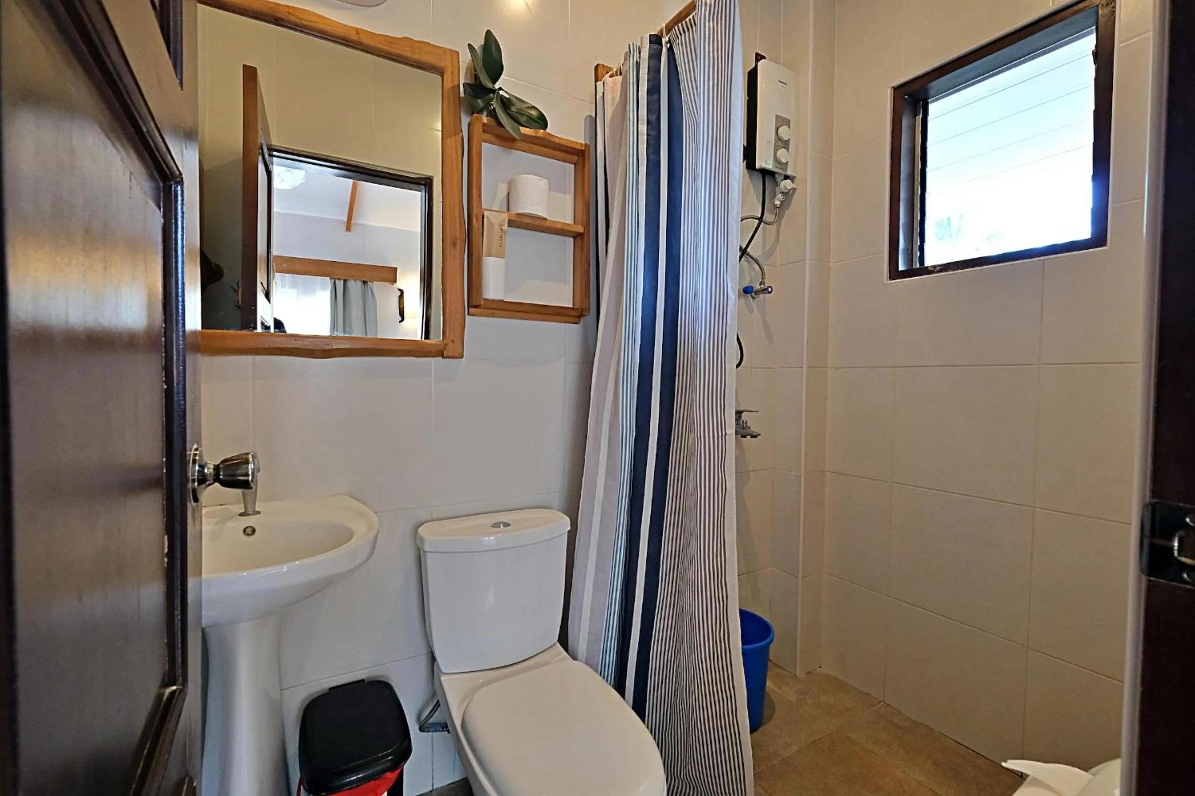 Shower in White Villas Resort