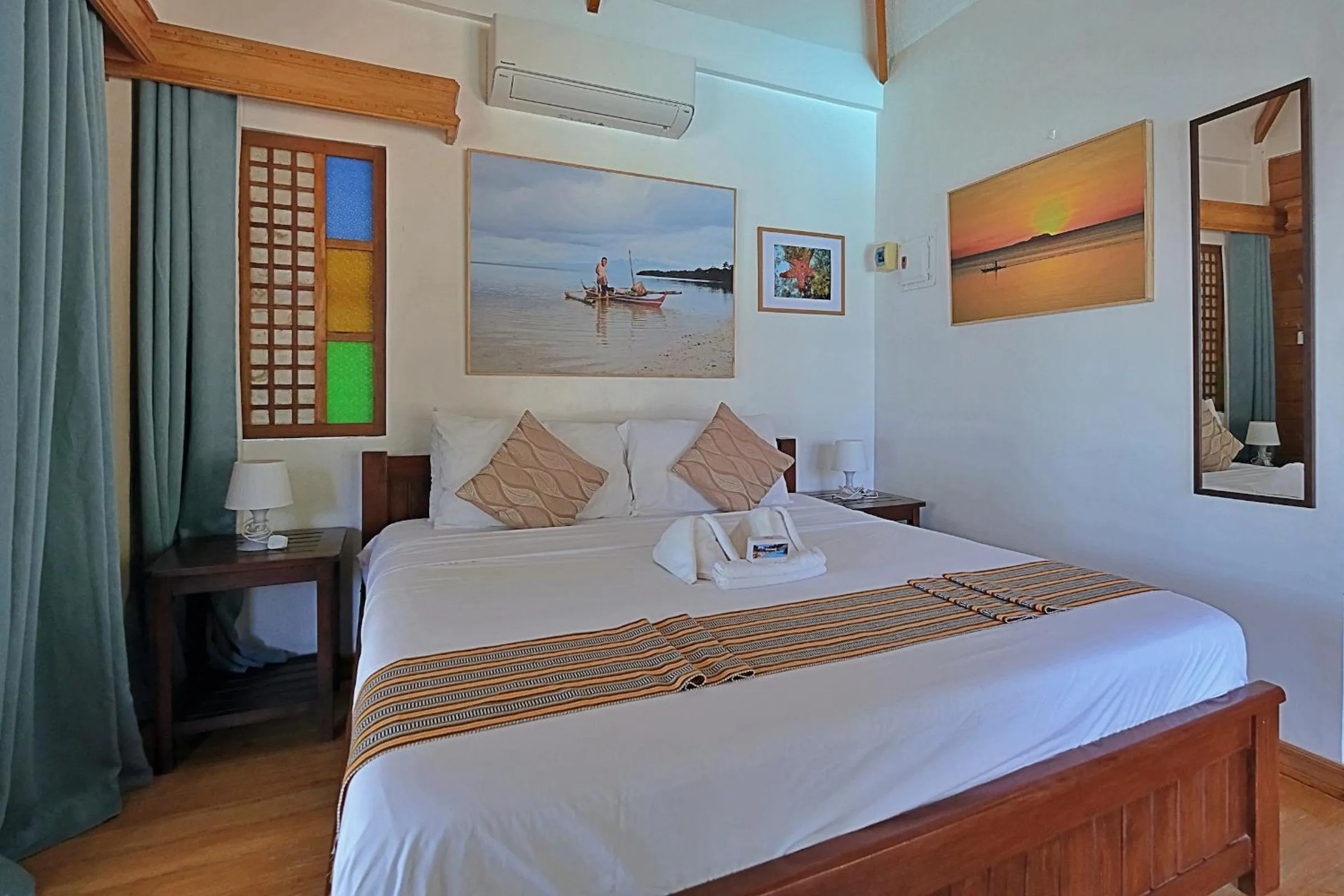 Bed in White Villas Resort