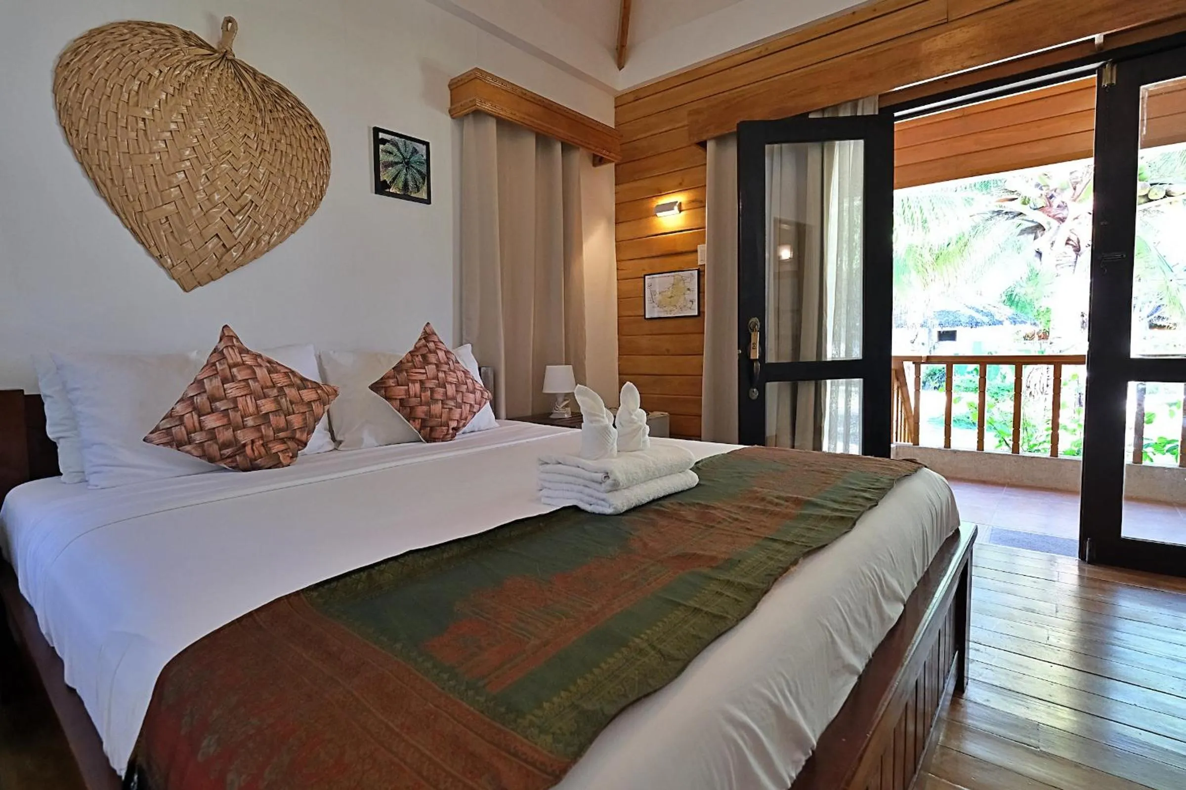 Bed in White Villas Resort