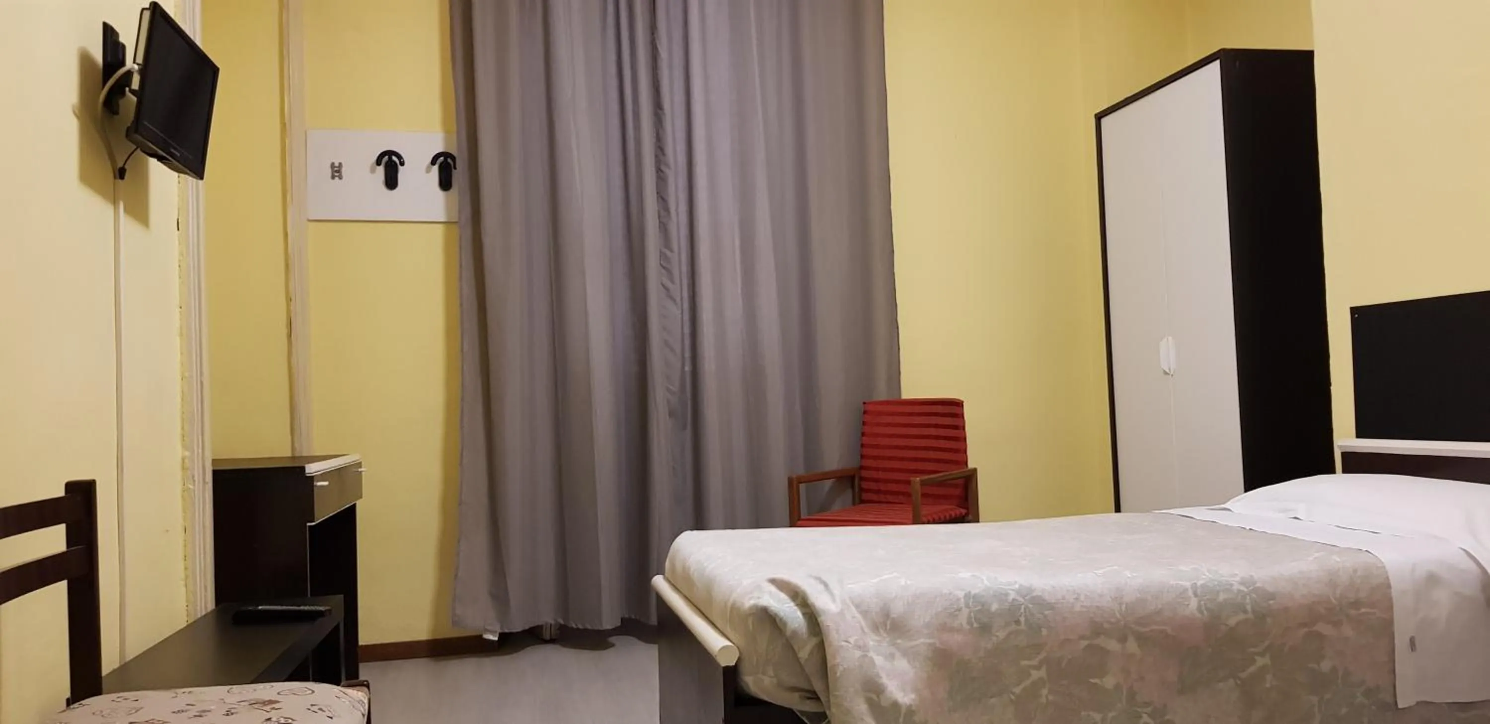 Bed in Hotel Vinzaglio