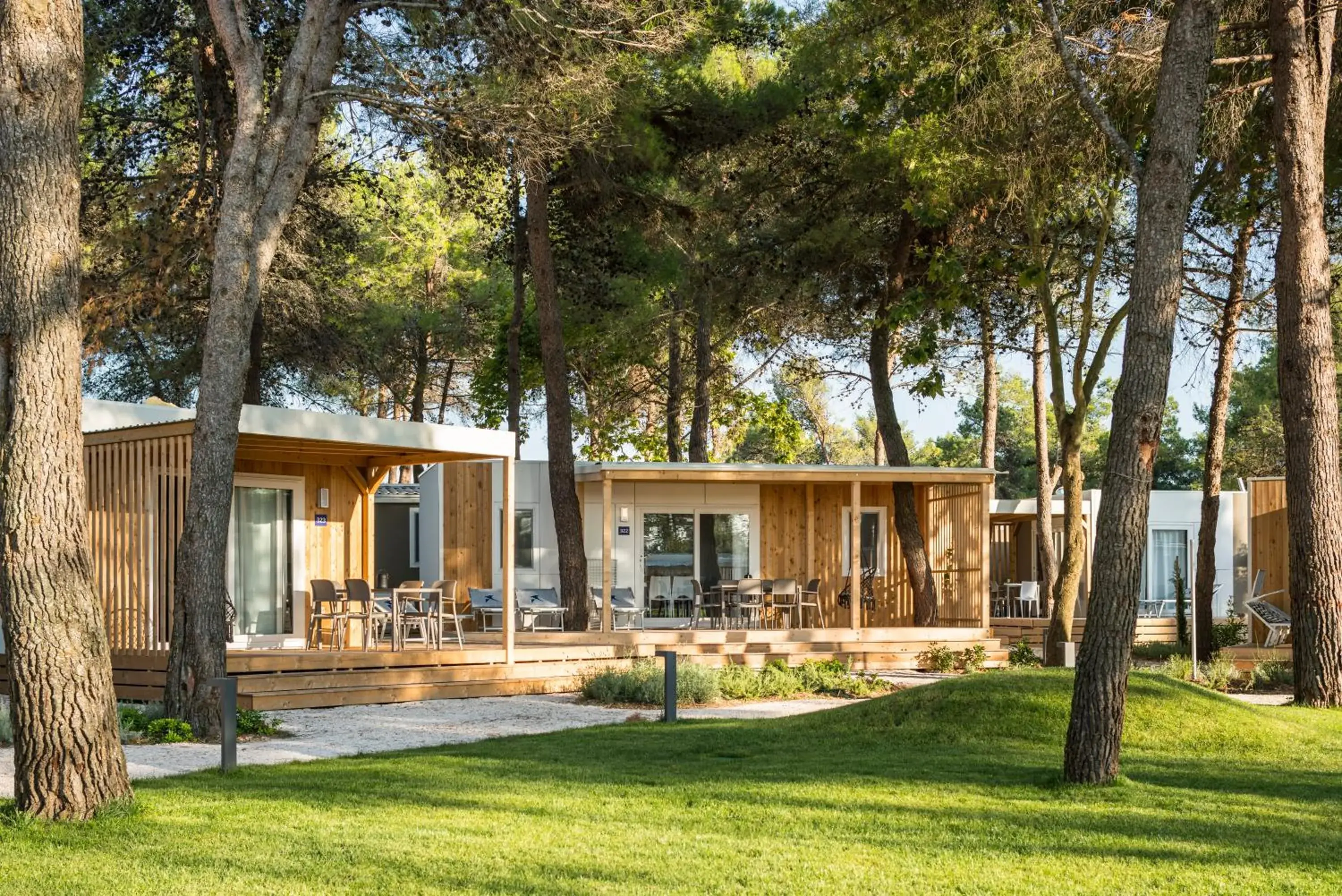 Deluxe Three-Bedroom Mobile Home with Terrace in Falkensteiner Premium Mobile Homes and Camping Zadar Deluxe Three-Bedroom Mobile Home with Terrace in Falkensteiner Premium Mobile Homes and Camping Zadar