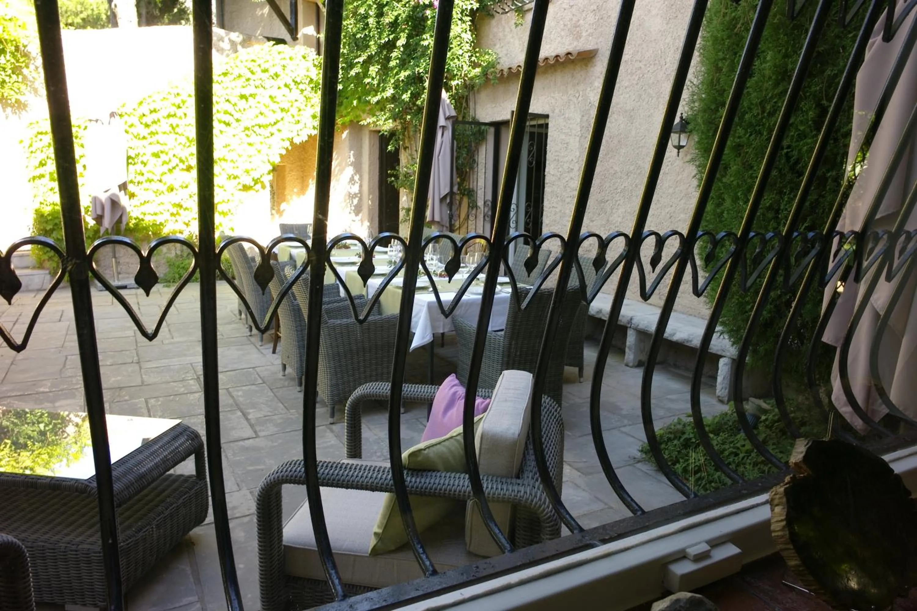 Patio in Le Mas du Chanoine