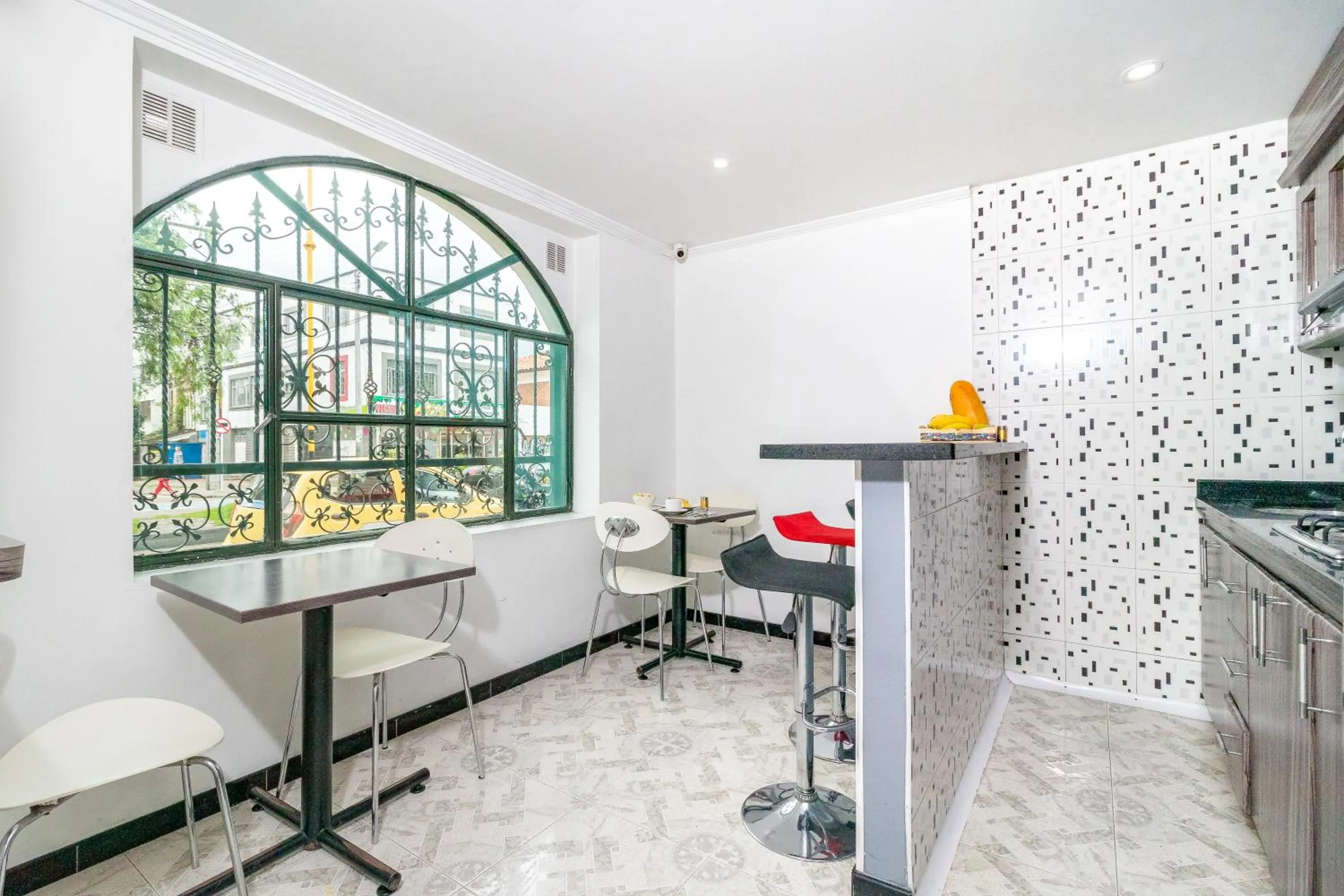 Dining area in Ayenda Palermo Plaza