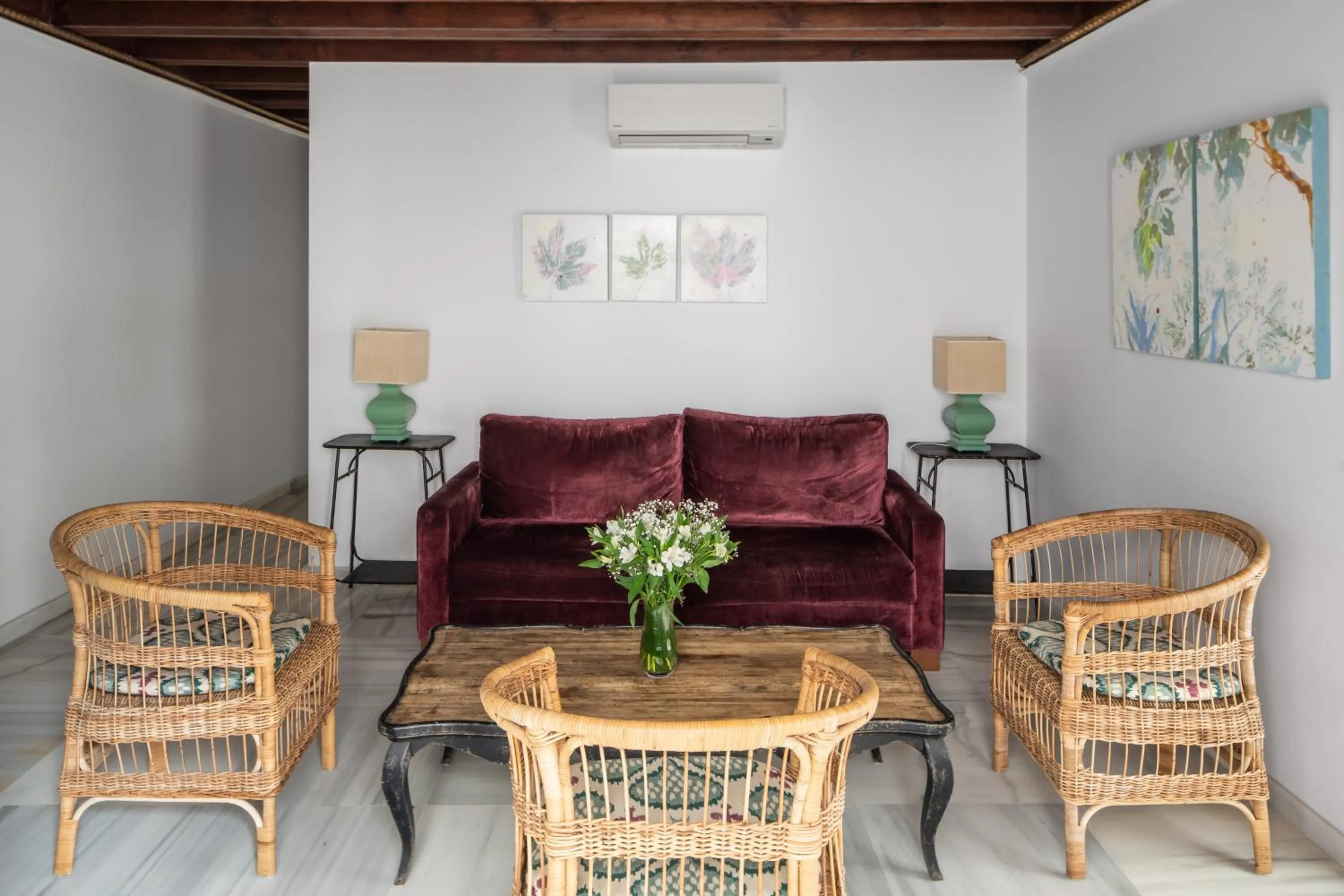 Living room in Numa Seville Molina