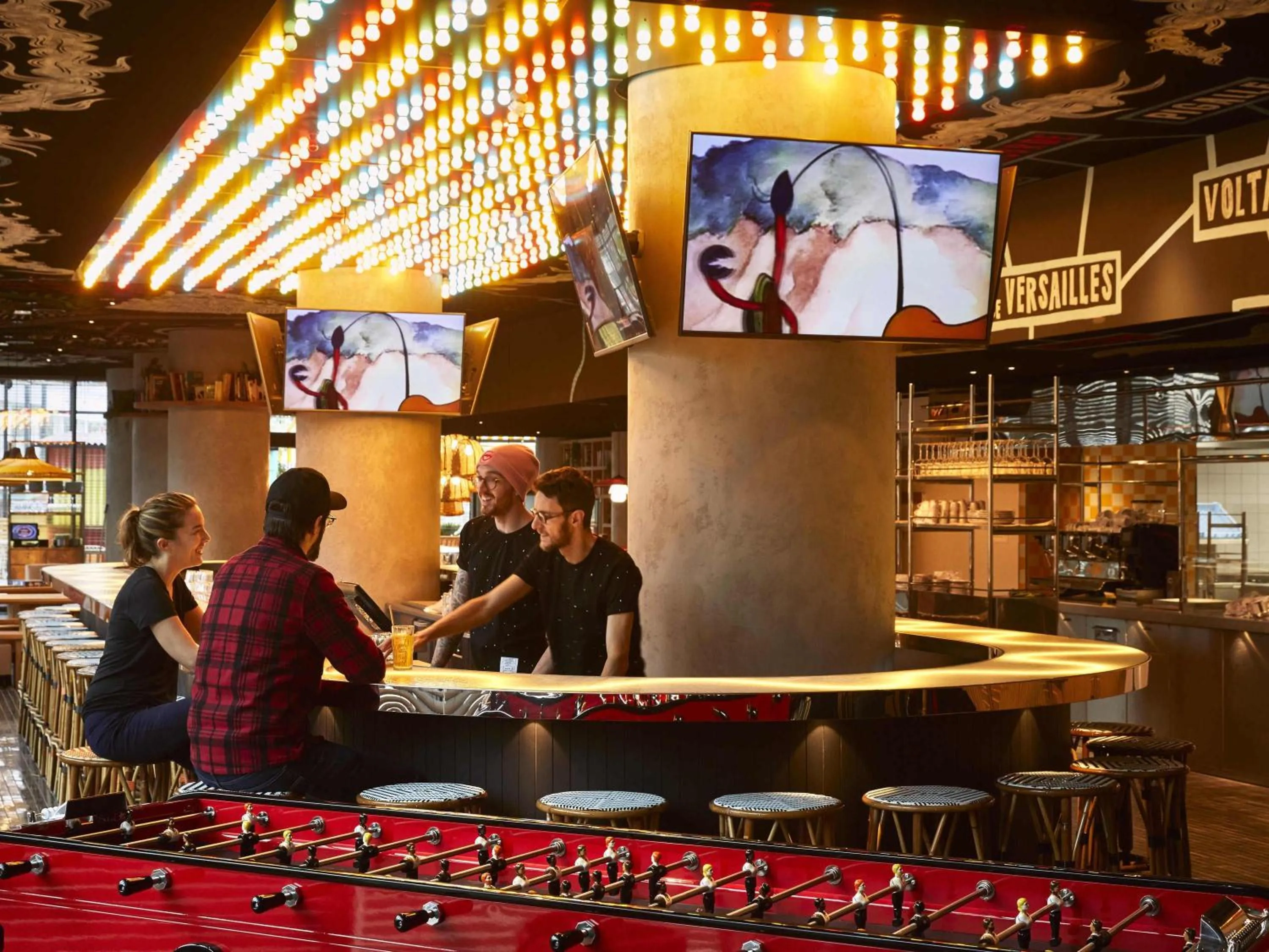 Lounge or bar in Mama Shelter Paris West