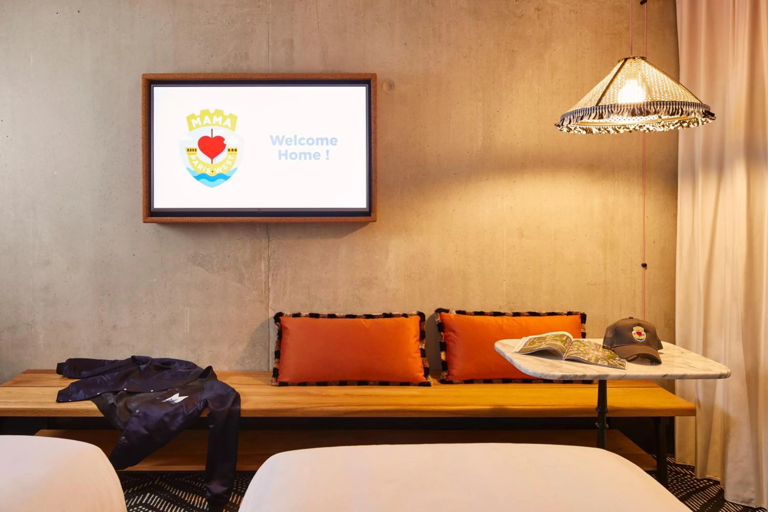 Bed in Mama Shelter Paris West