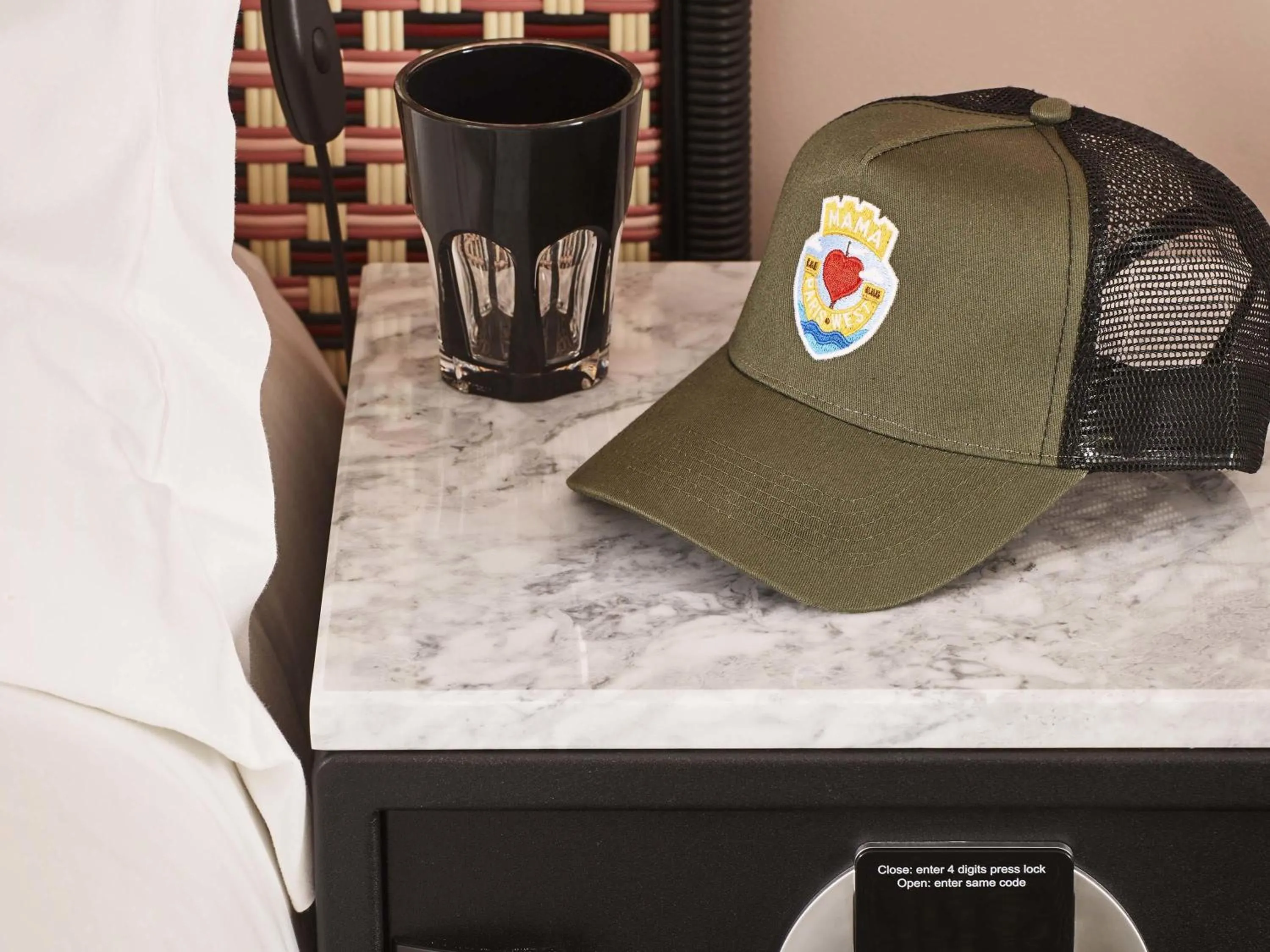 Bedroom in Mama Shelter Paris West