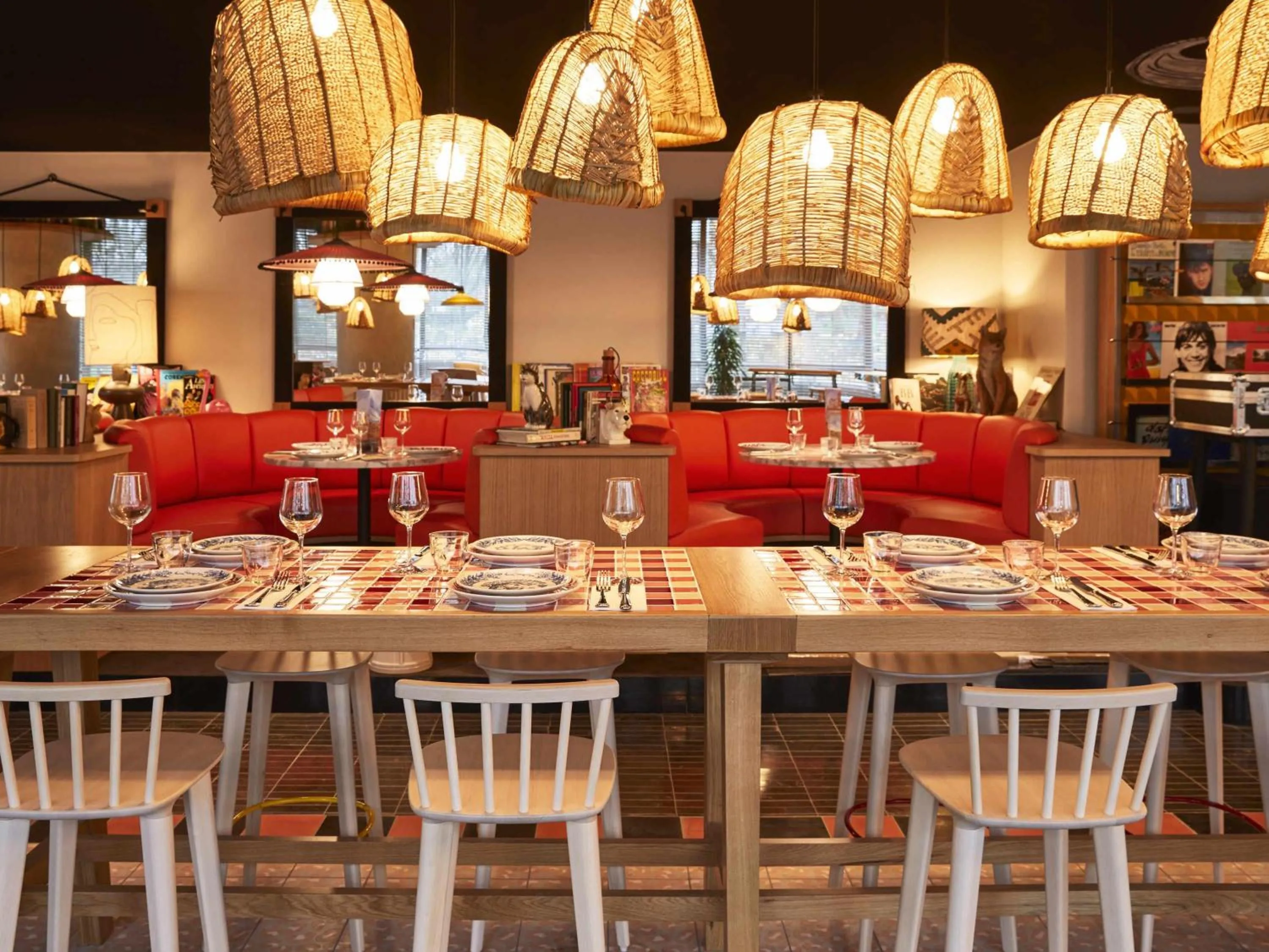 Restaurant/places to eat in Mama Shelter Paris West