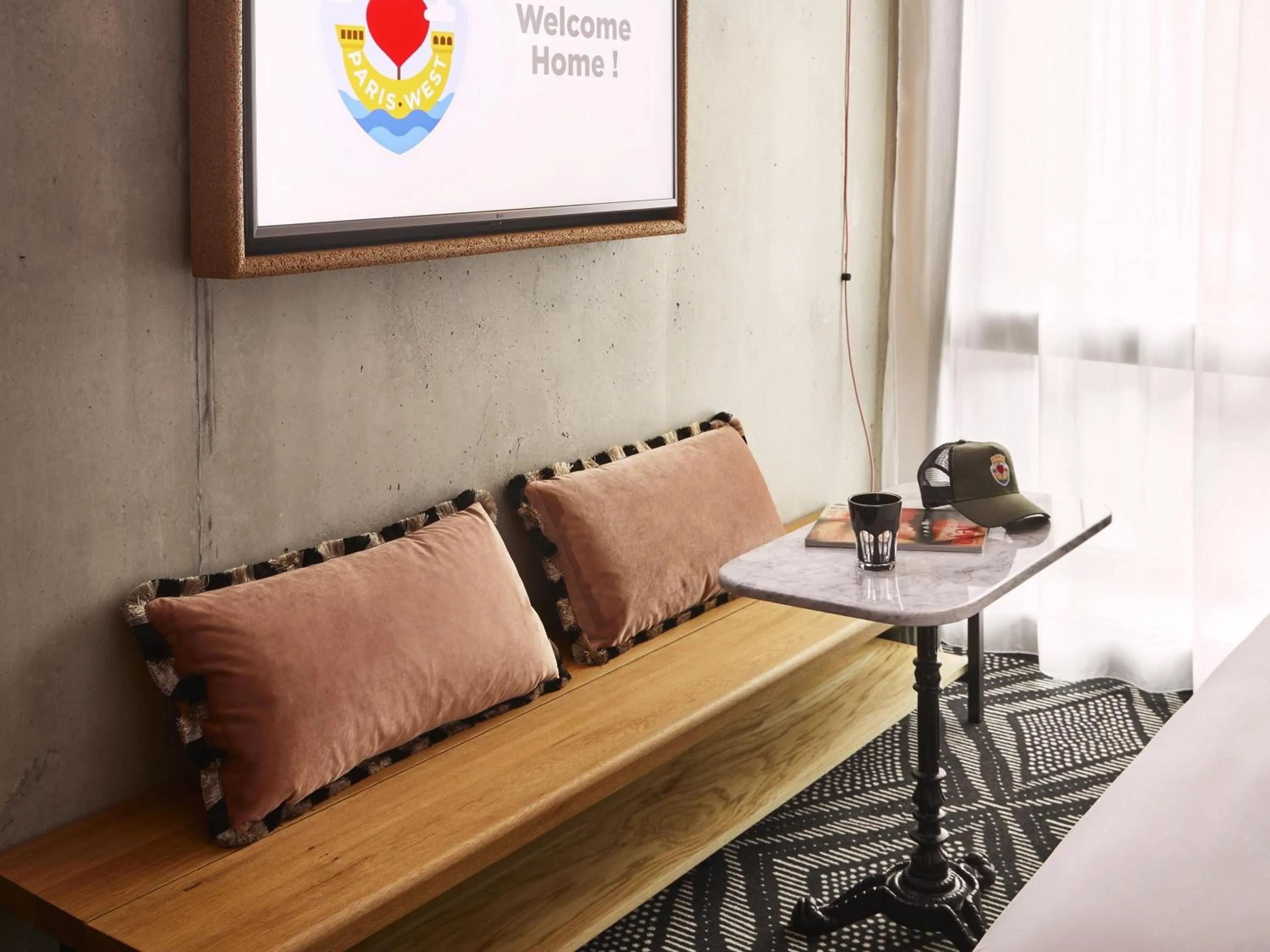 Bedroom in Mama Shelter Paris West