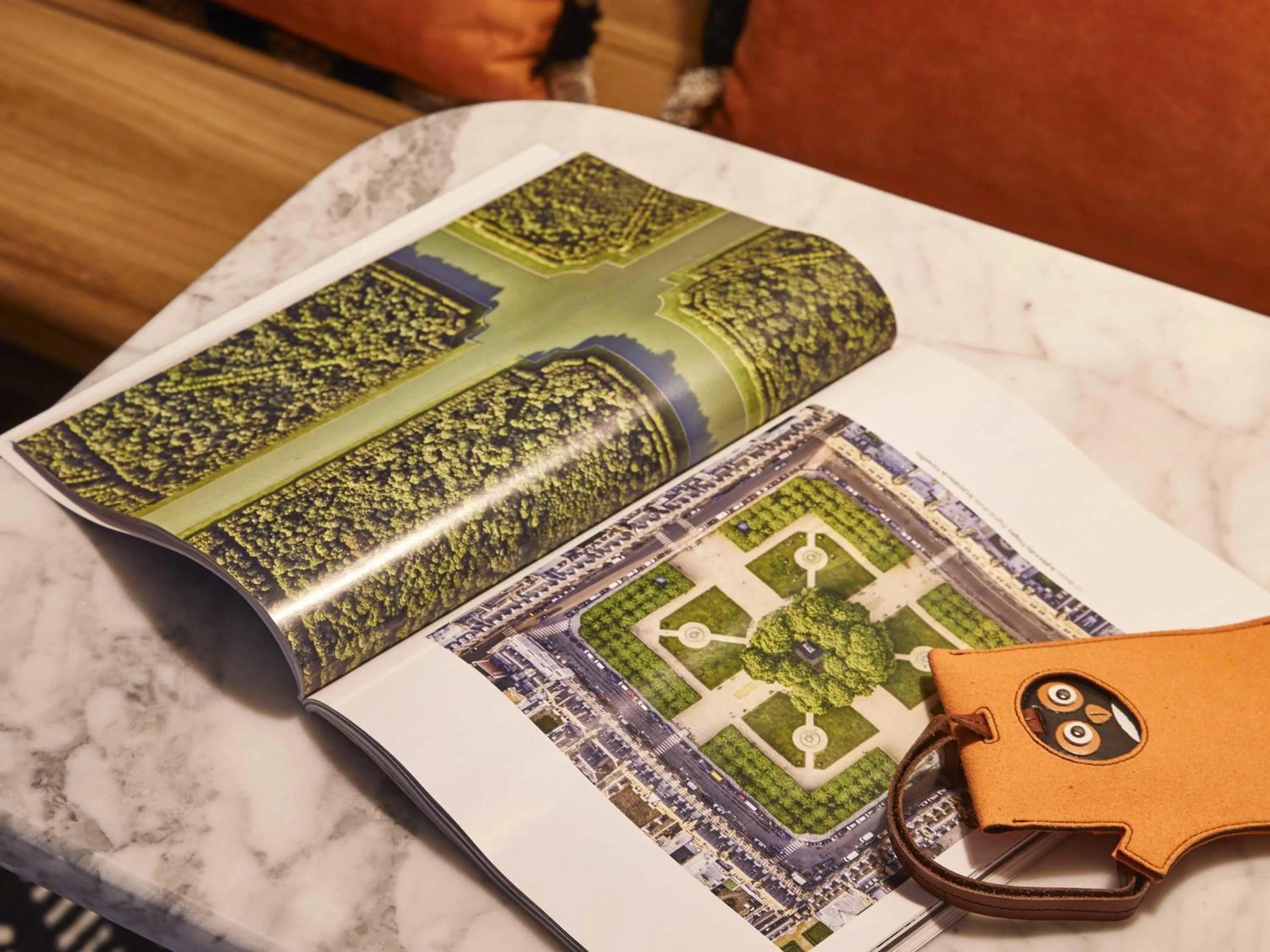 Bedroom in Mama Shelter Paris West