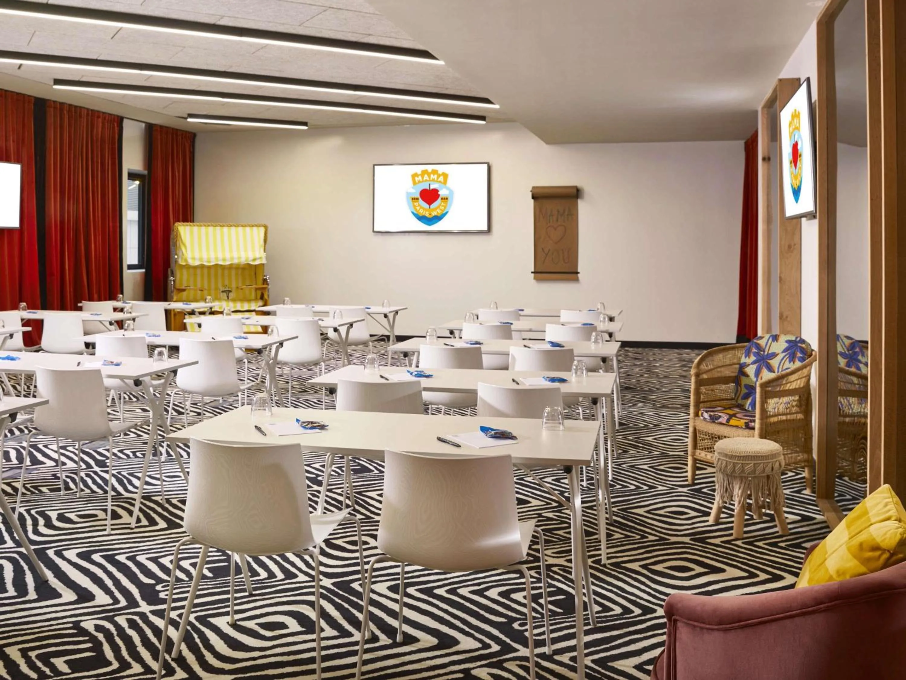 Meeting/conference room in Mama Shelter Paris West