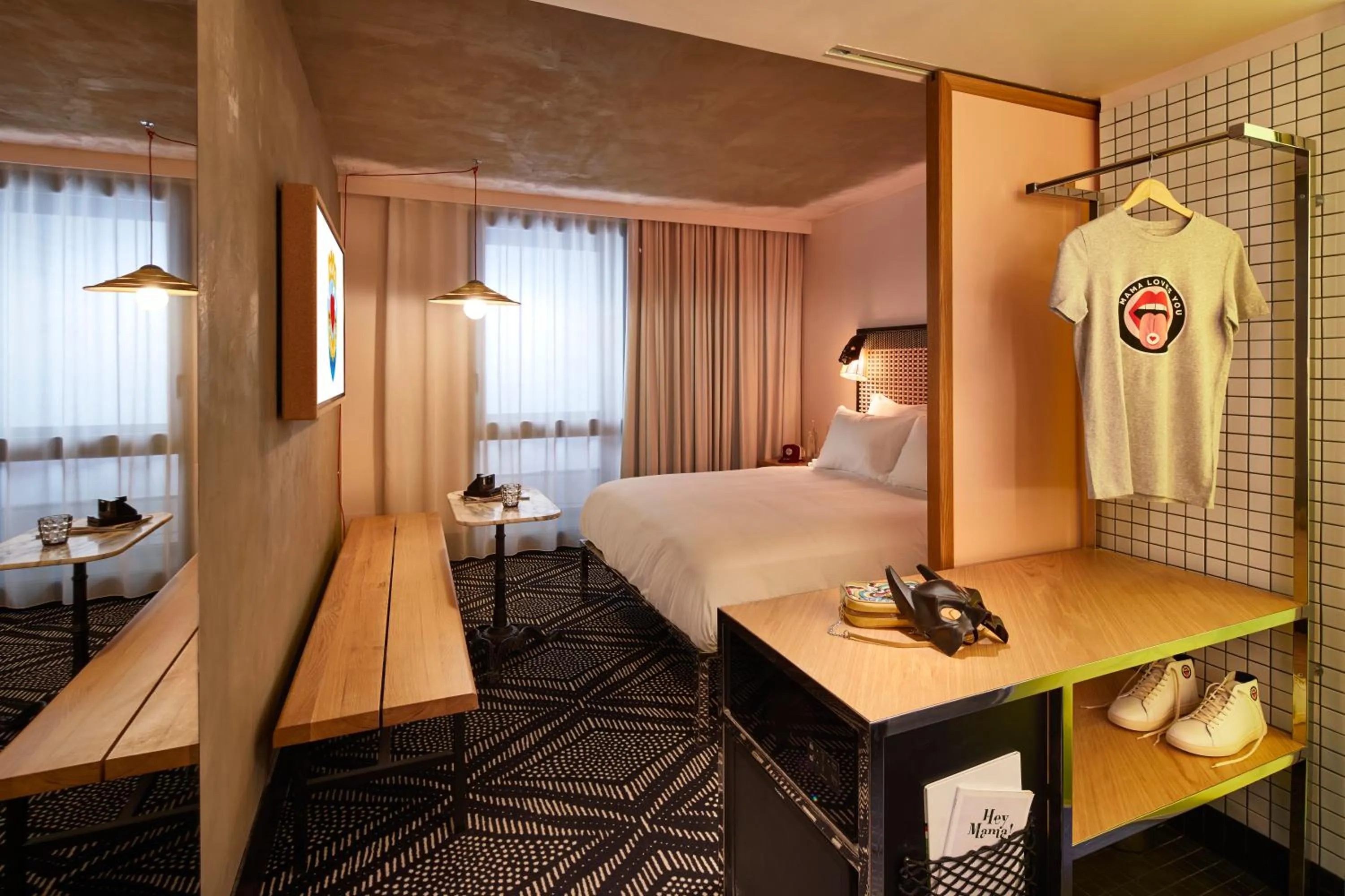 Photo of the whole room, Bed in Mama Shelter Paris West