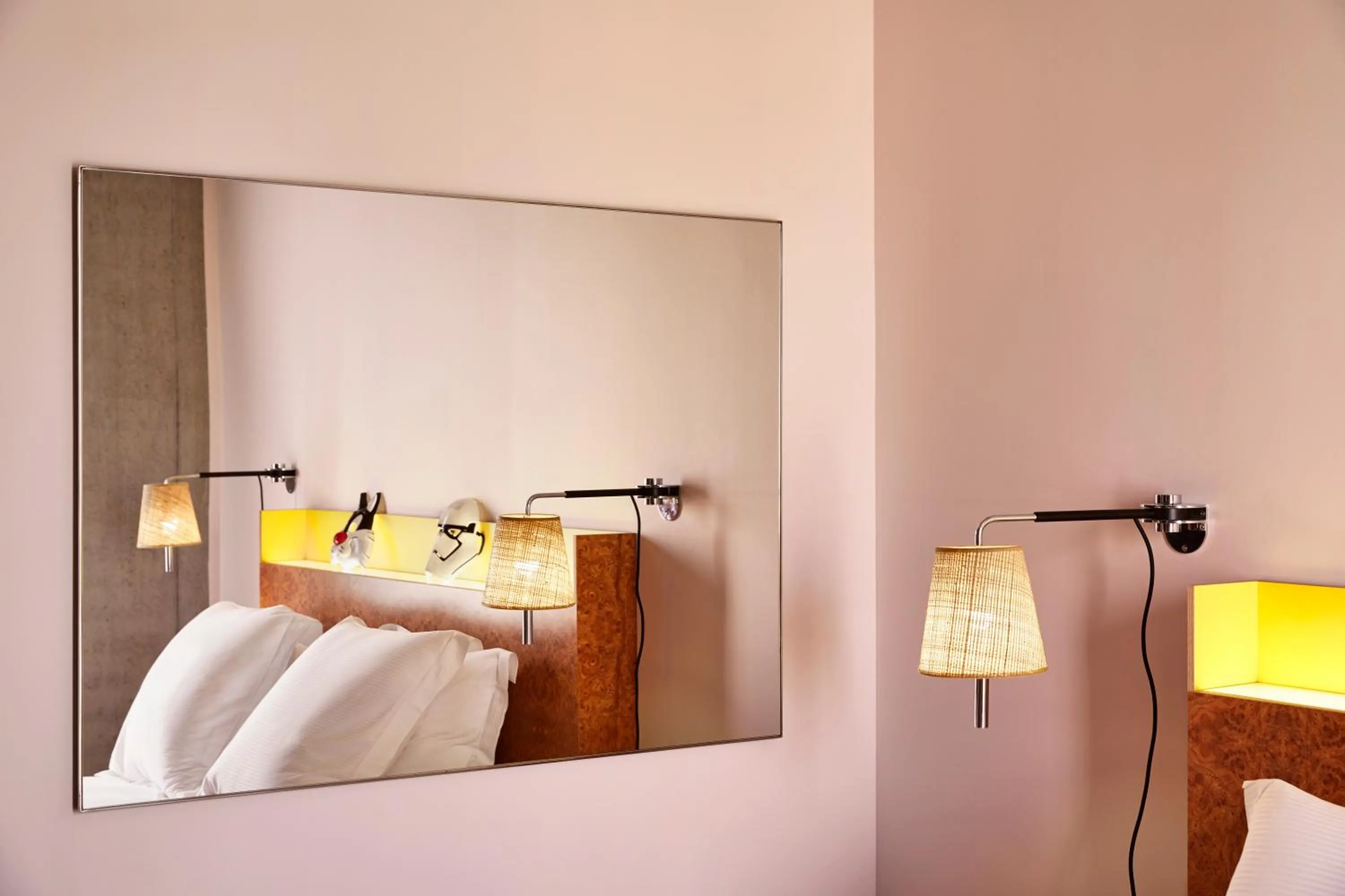 Bed in Mama Shelter Lille