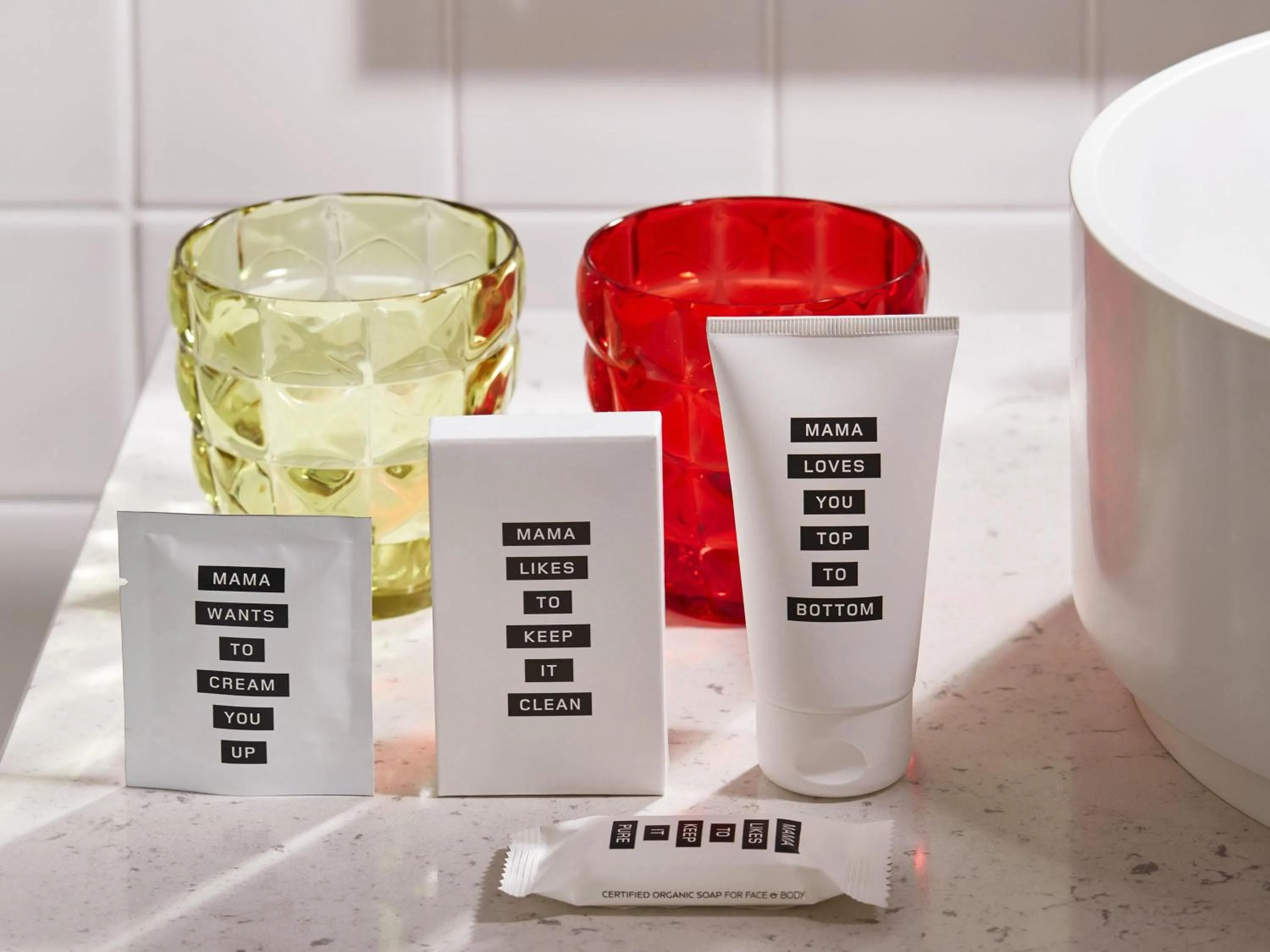 Bedroom in Mama Shelter Lille